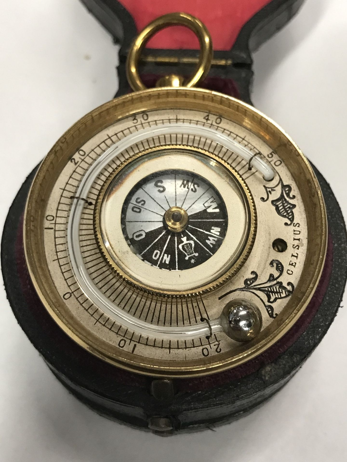 OLD COMPASS IN ORIGINAL DOUBLE OPENING CASE - Image 2 of 6