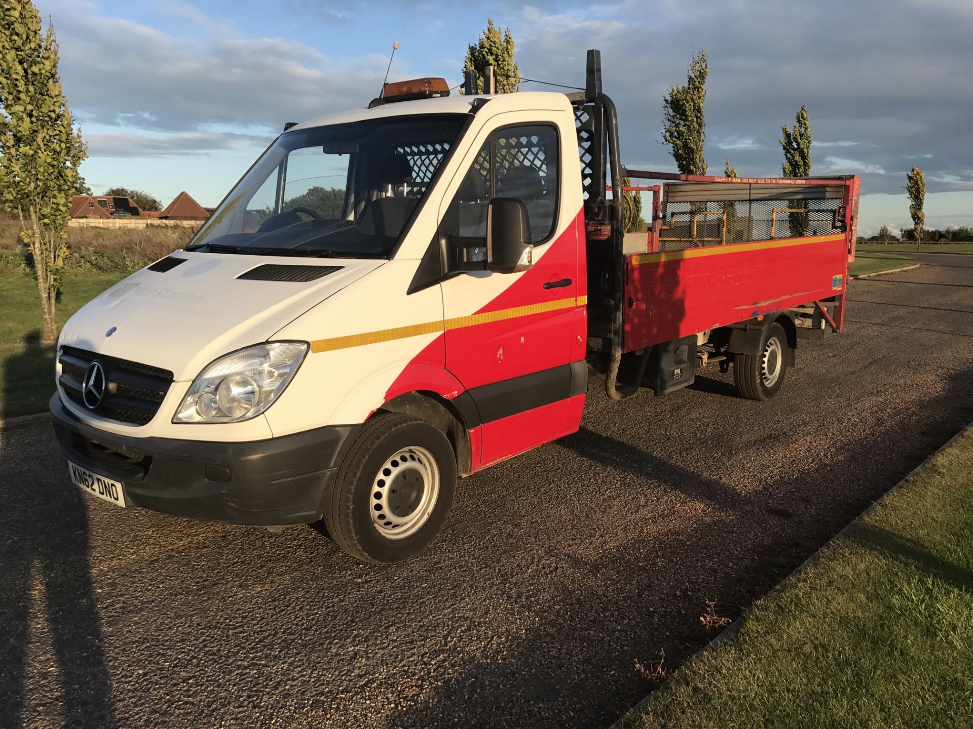 MERCEDES SPRINTER XLWB DROPSIDE WITH TAIL LIFT 2013 62 REG - - Image 4 of 11