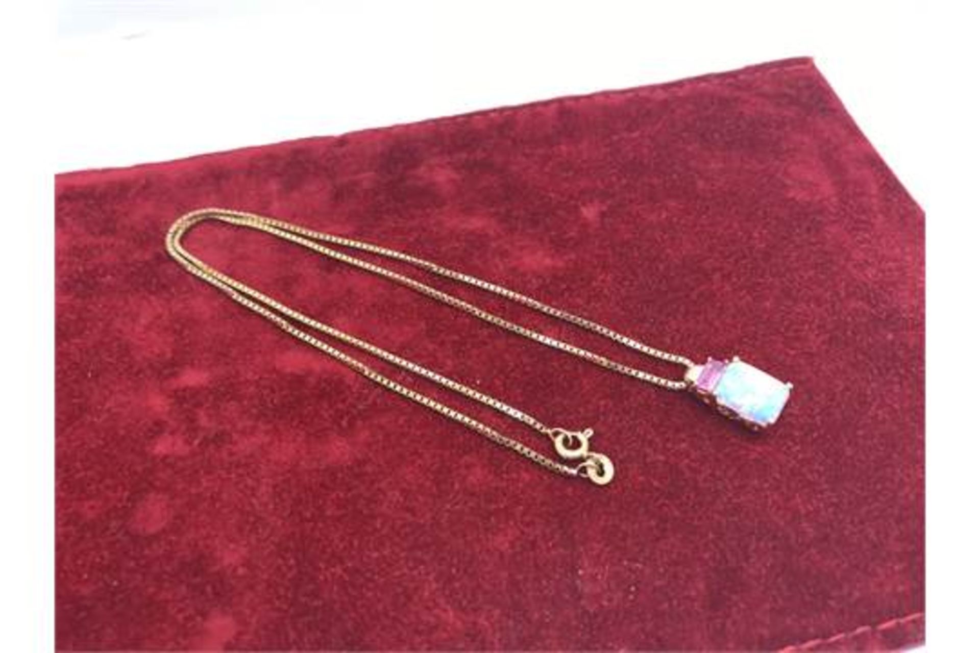 9ct GOLD PINK SAPPHIRE & OPAL PENDANT WITH 9ct GOLD CHAIN - Image 3 of 3