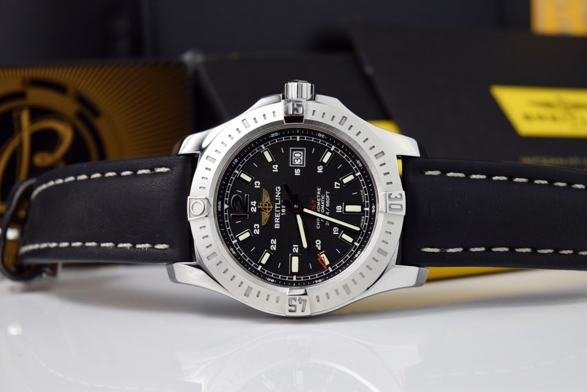 BREITLING COLT 44 AUTOMATIC - STEEL WITH BLACK DIAL & BLACK STRAP! - Image 2 of 12