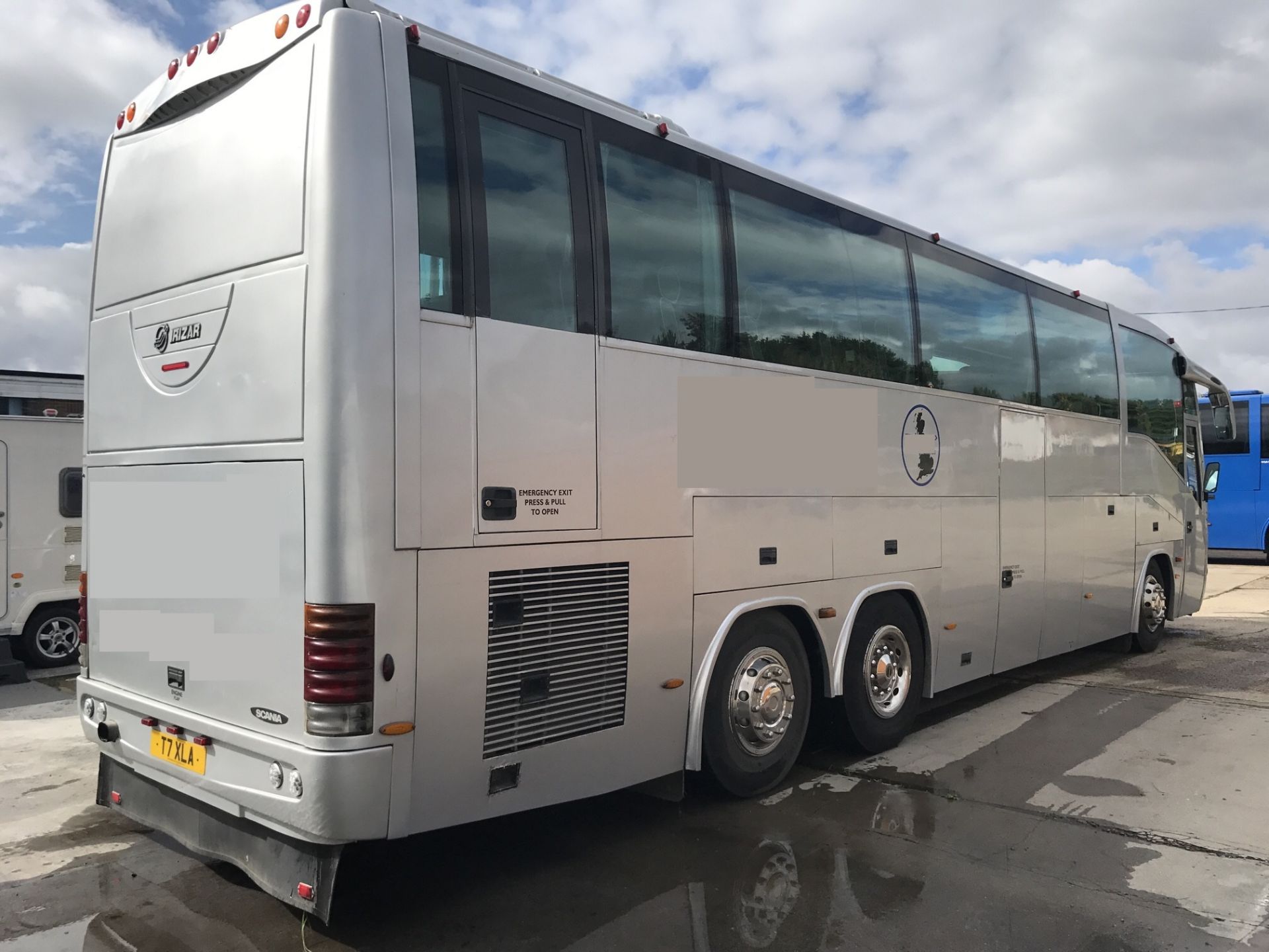 SCANIA IBIZAR 49 SEATER COACH - EXECUTIVE WITH TOILET - Image 3 of 25