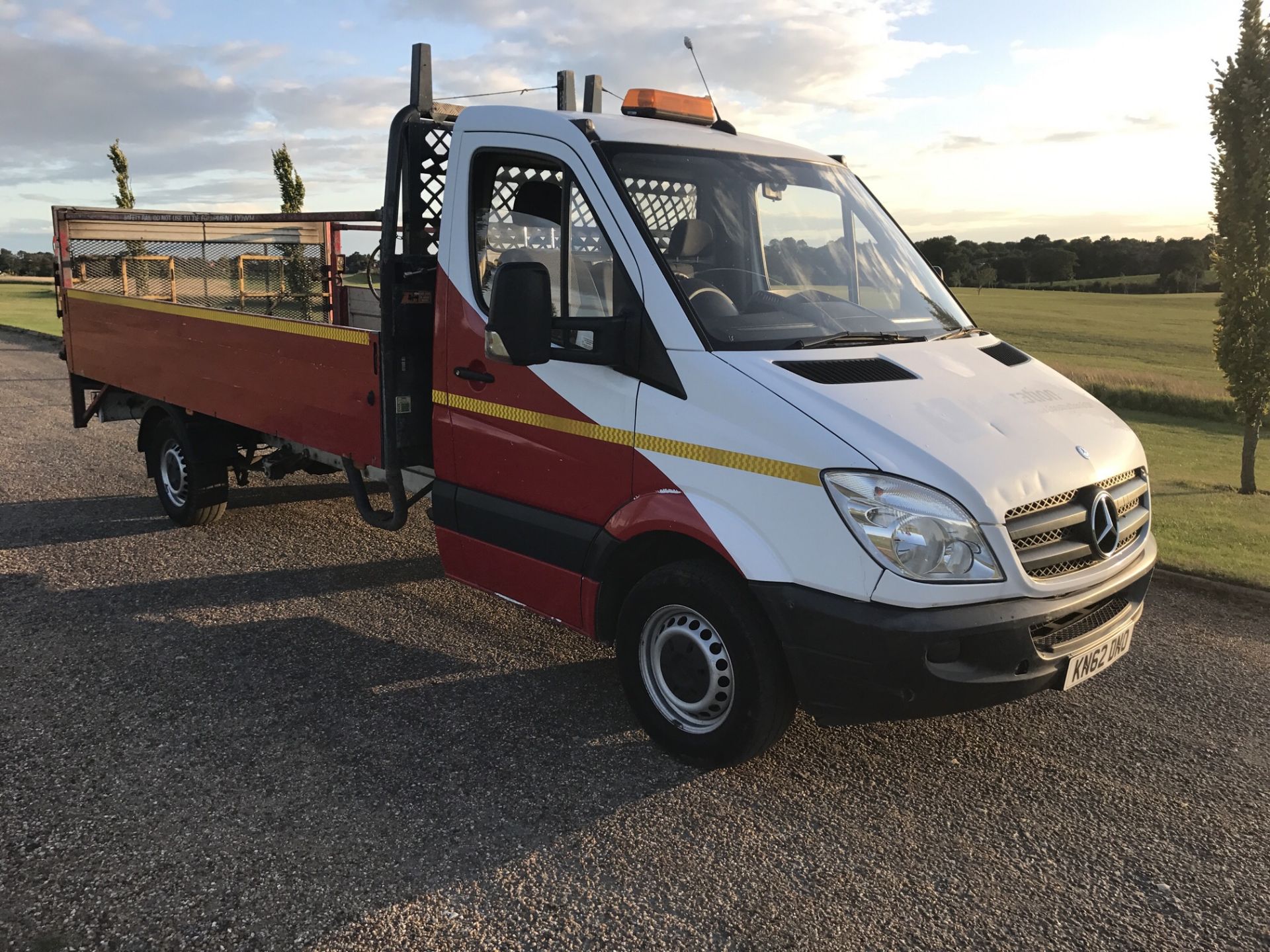 MERCEDES SPRINTER XLWB DROPSIDE WITH TAIL LIFT 2013 62 REG - - Image 2 of 11