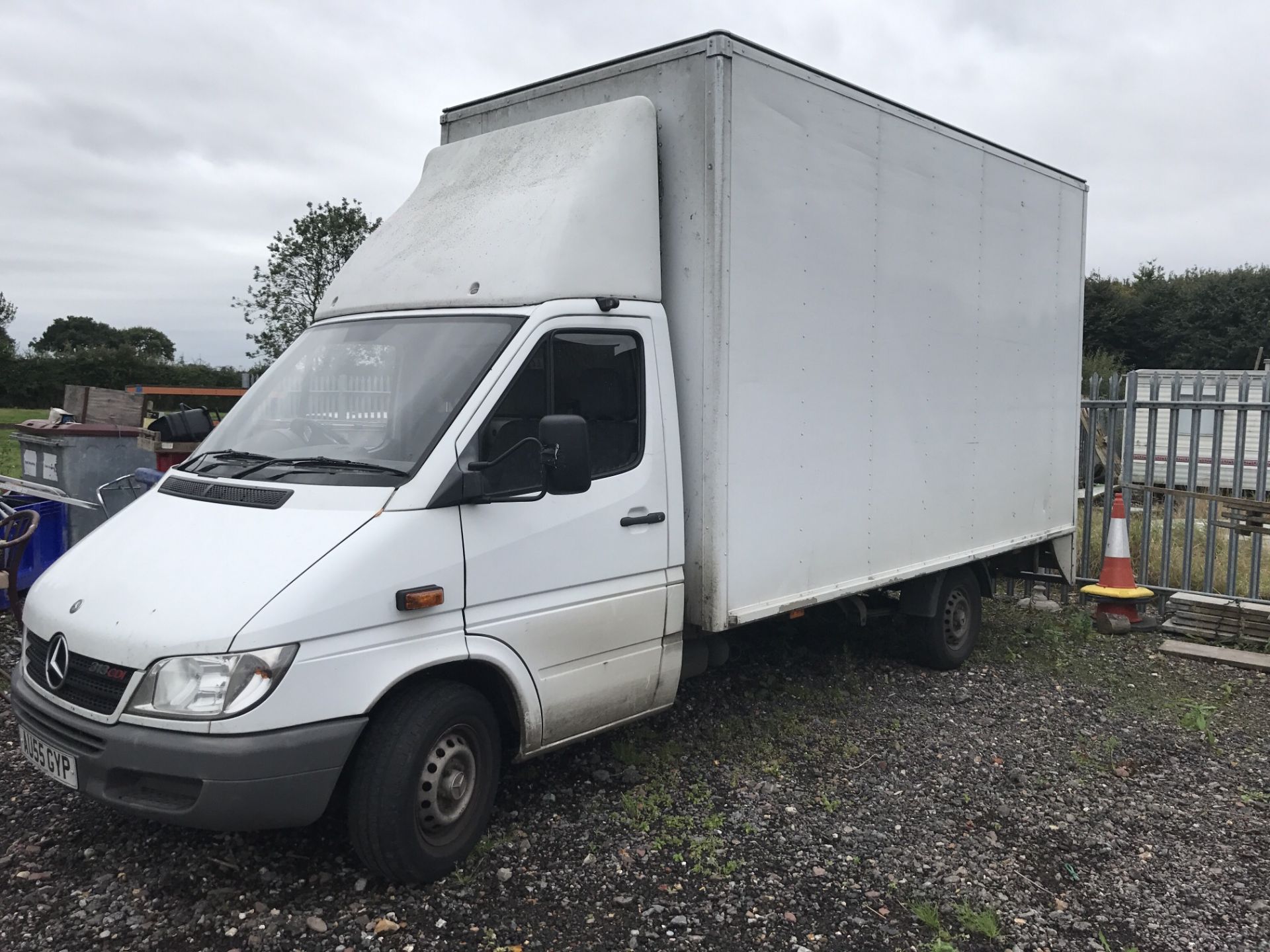 MERCEDES SPRINTER 313 CDI BOX VAN WITH GLASS FRAIL 55 REG