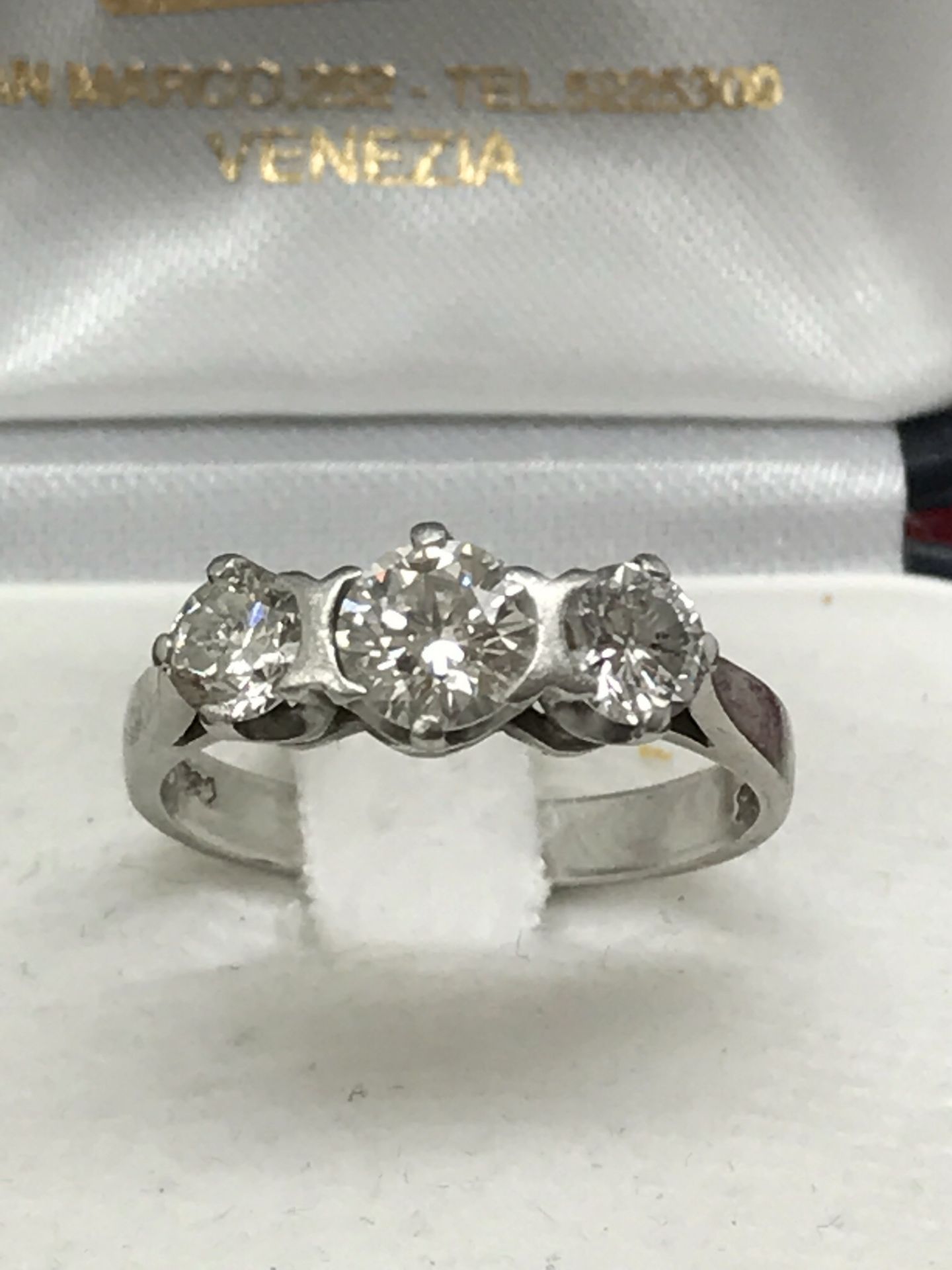 PLATINUM 3 STONE DIAMOND TRILOGY RING 1.25ct