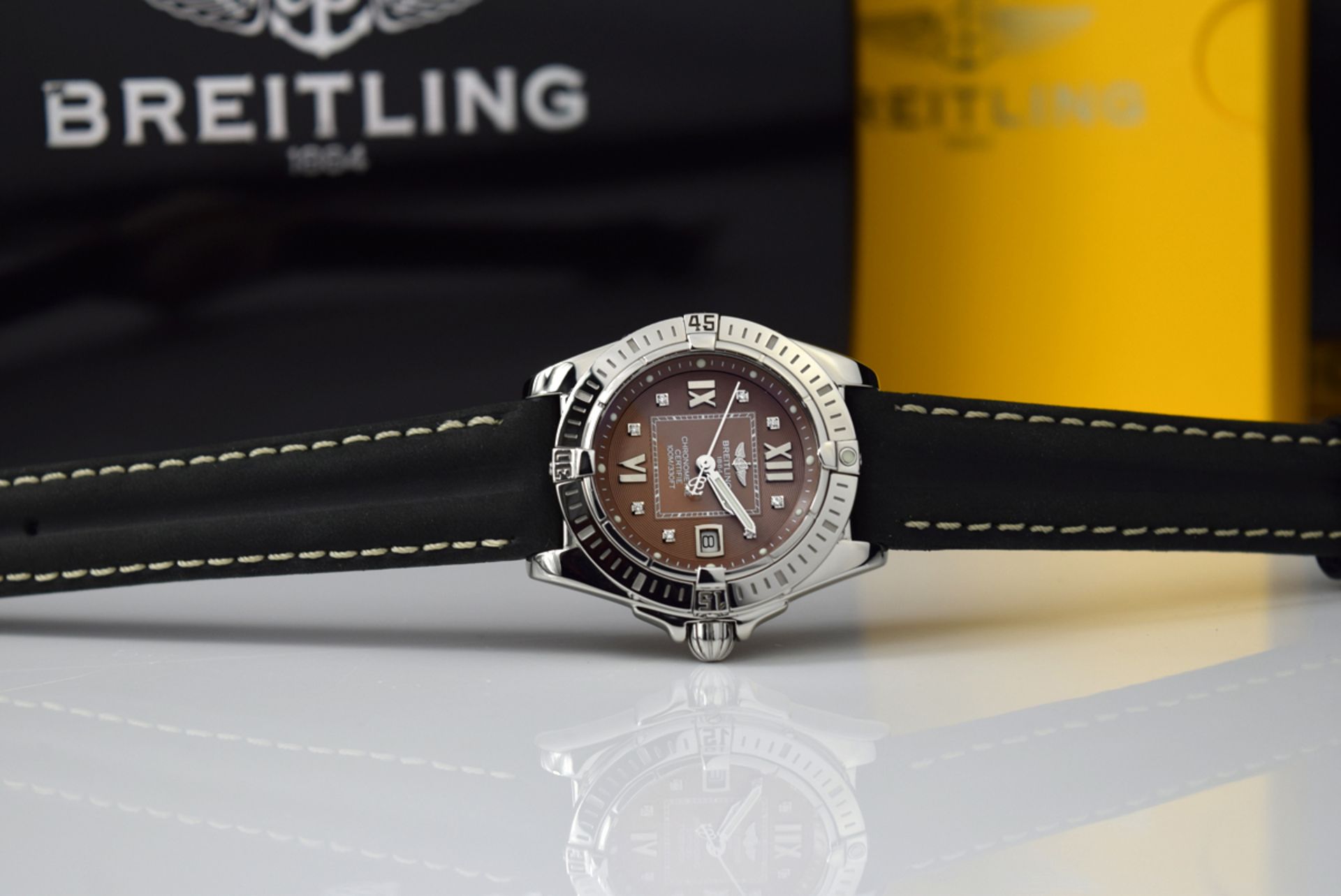 BREITLING GALACTIC 32 / LADY COCKPIT with DIAMOND DIAL - Image 2 of 12