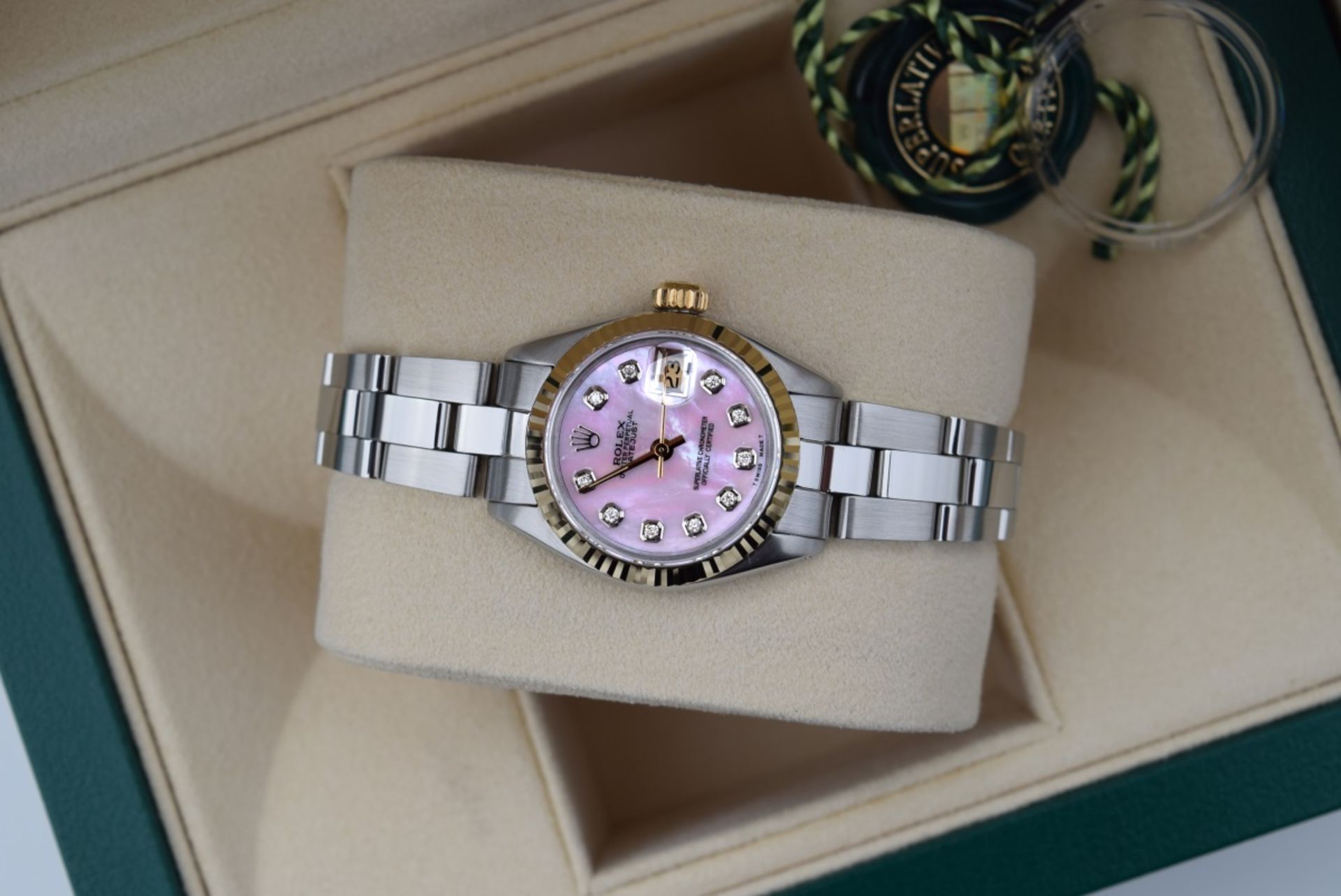 *Gorgeous* Rolex Pink Diamond 'Lady' DateJust 26 - Image 6 of 9