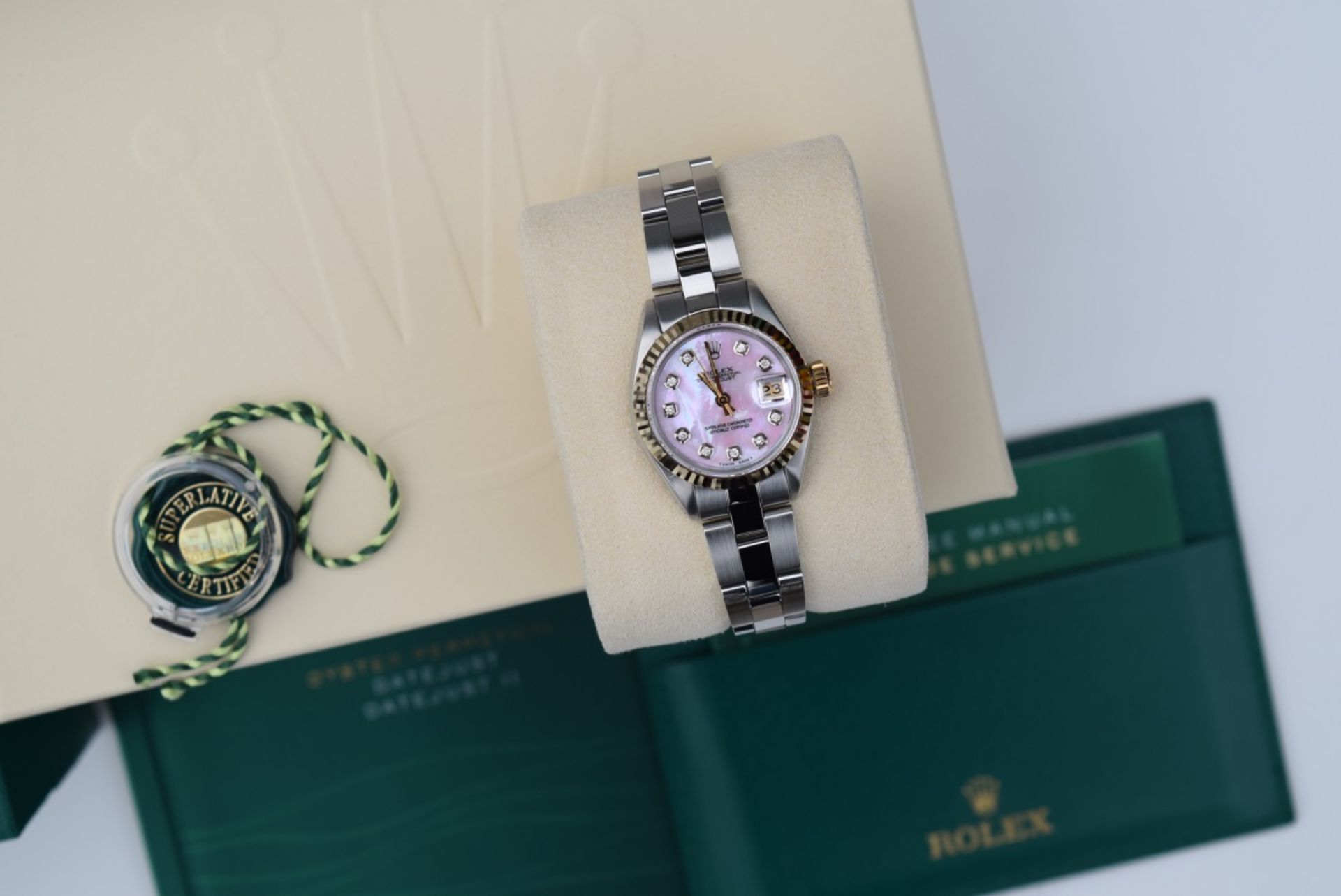 *Gorgeous* Rolex Pink Diamond 'Lady' DateJust 26 - Image 9 of 9