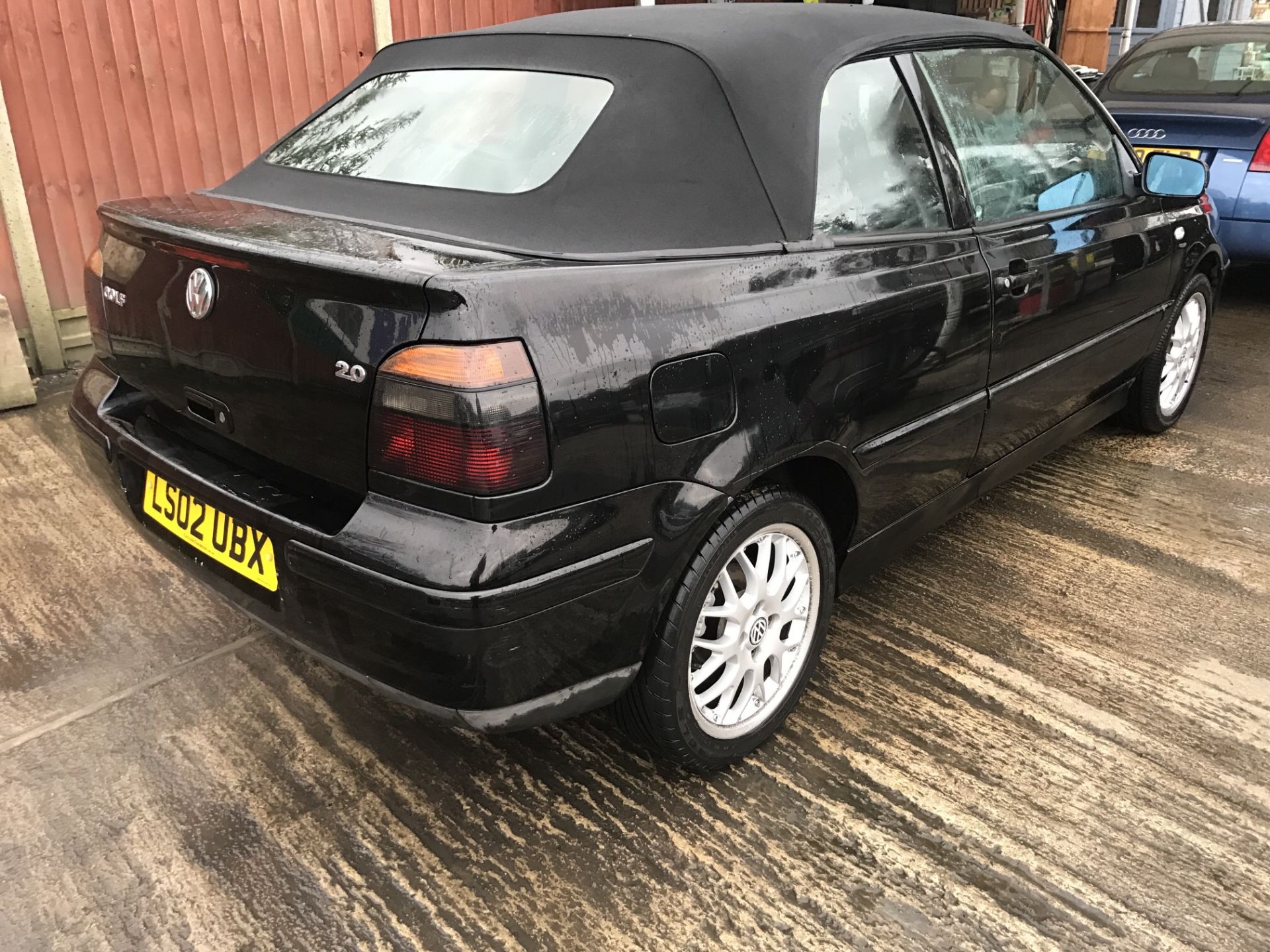 VW GOLF CONVERTIBLE 69k 2.0 AUTO FULL LEATHER 2002 02 REG - Image 3 of 9