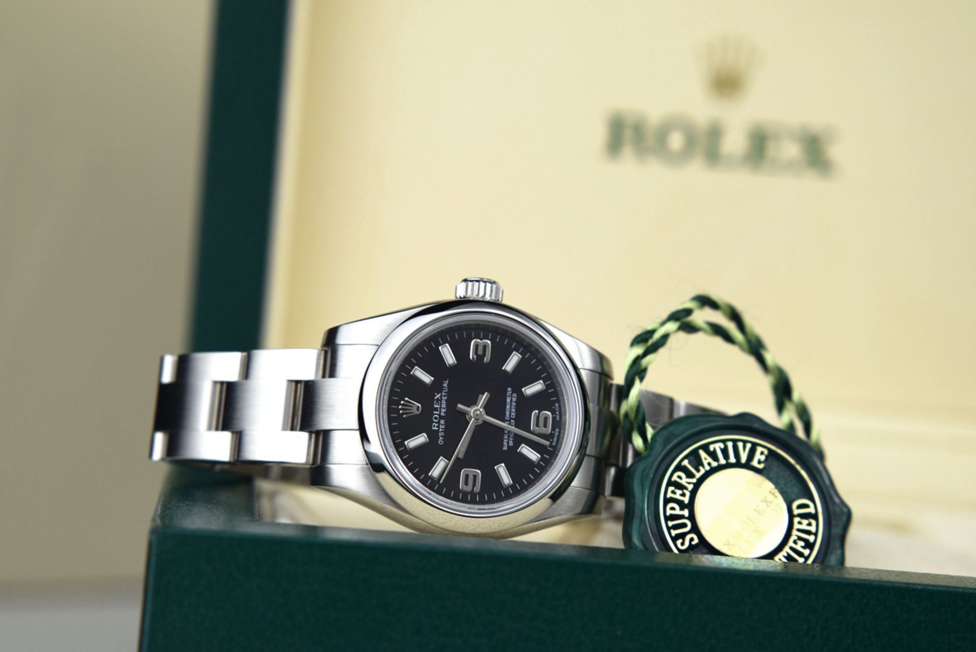 ROLEX - LADIES OYSTER PERPETUAL 26 - STEEL / MODEL. 176200)