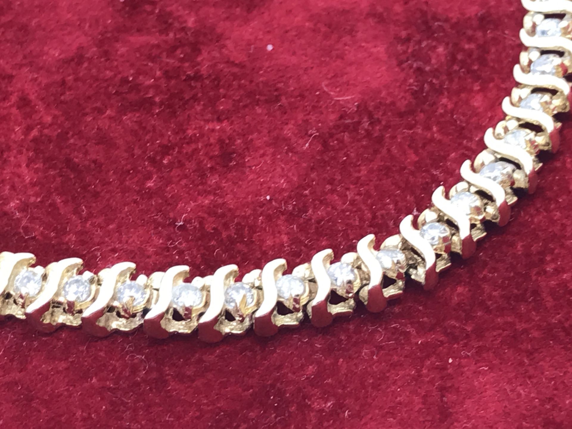 14k GOLD 2.00ct DIAMOND TENNIS BRACELET - Image 2 of 2