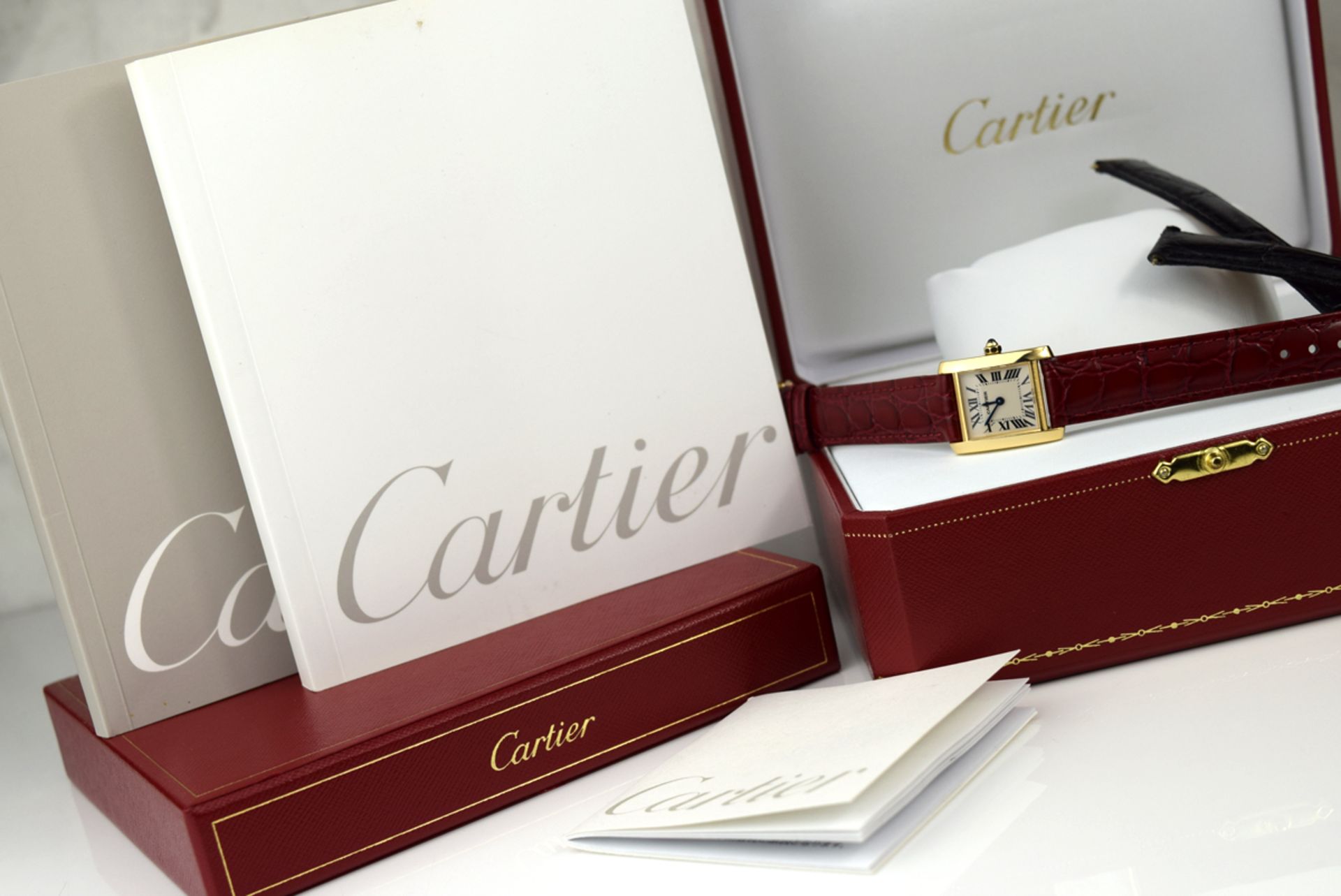 CARTIER TANK '2385' - 18K GOLD WITH BOX & DOCS. - Image 3 of 12