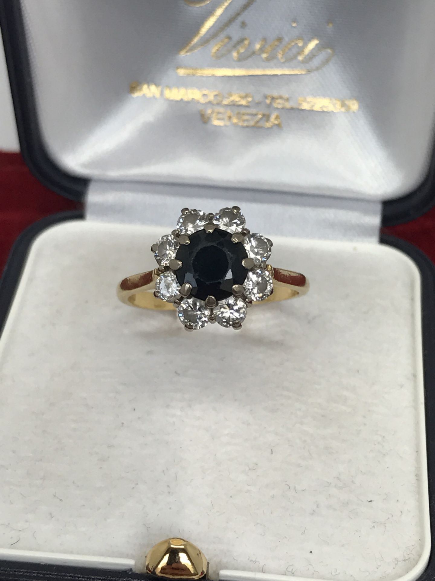 18ct GOLD SAPPHIRE 1.00ct & DIAMOND 0.85ct RING - Bild 2 aus 2