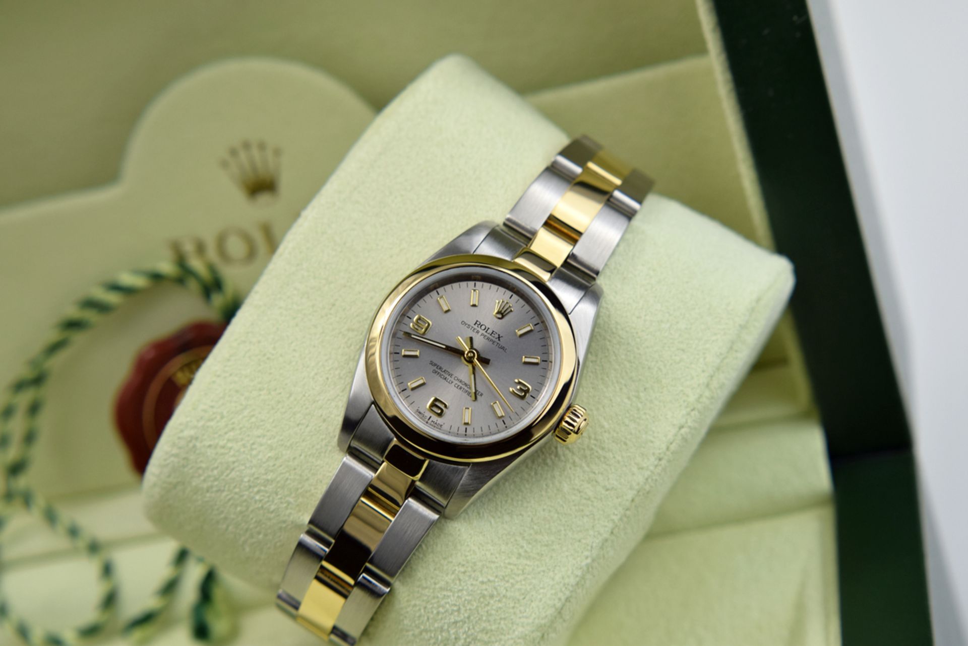 ROLEX - 18K GOLD & STEEL LADY OYSTER PERPETUAL with GREY ARABIC DIAL - Image 10 of 10