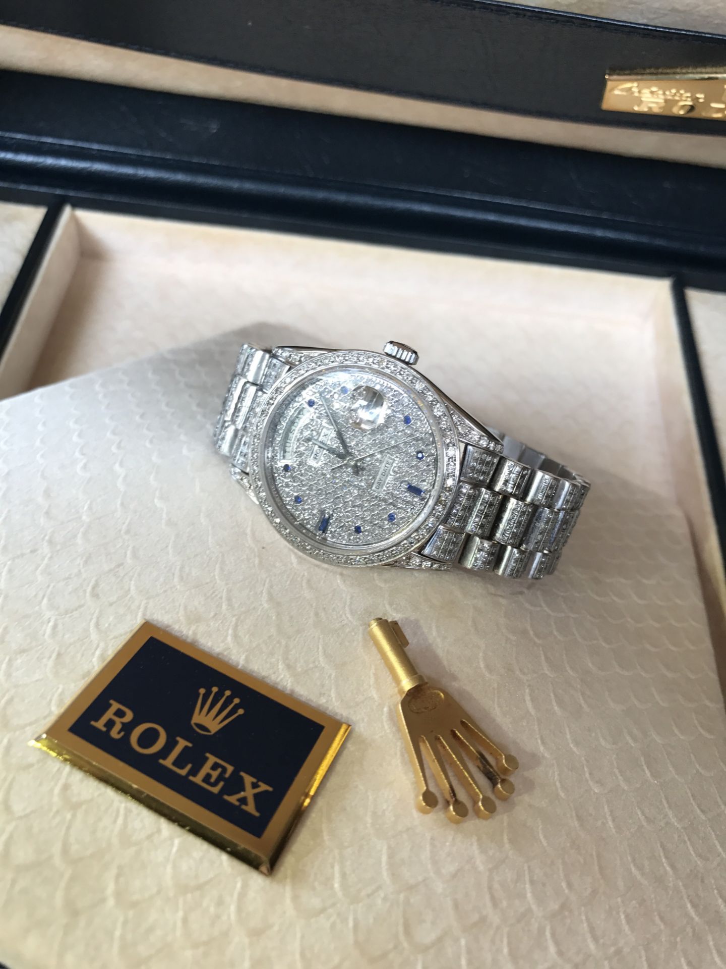 Mens Solid White Gold Diamond/ Sapphire Day-Date “Super President” Watch - Image 5 of 13