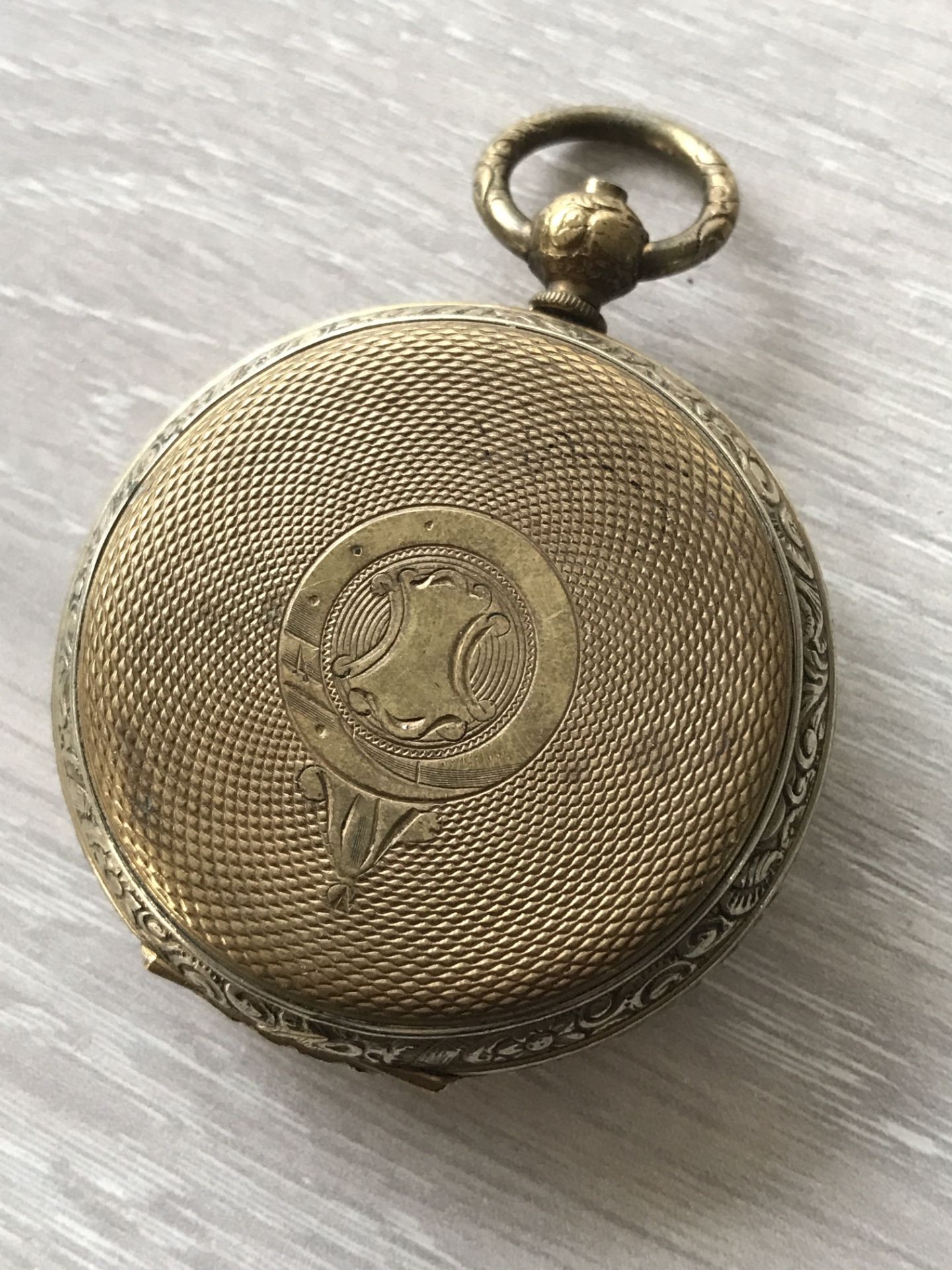 YELLOW METAL POCKET WATCH - Image 2 of 3