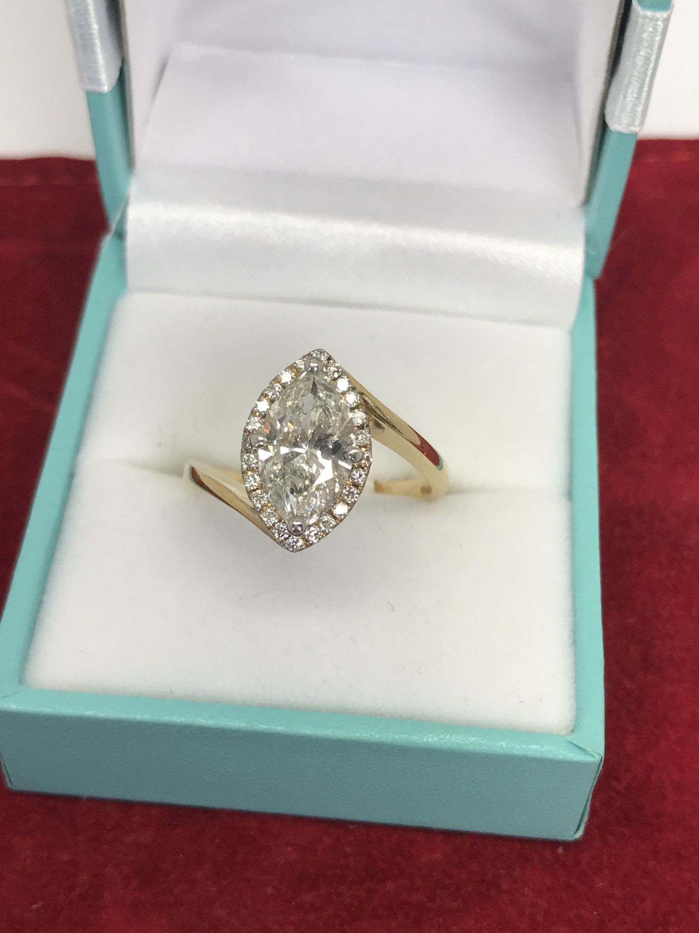 2.02ct MARQUISE DIAMOND SOLITAIRE RING - Bild 2 aus 2