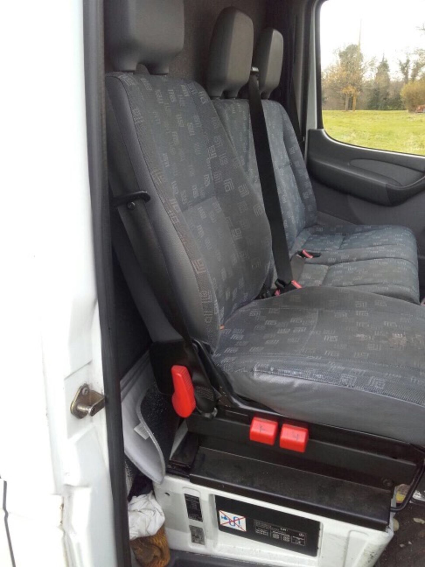 MERCEDES SPRINTER VAN 2004 04 - NO VAT - Image 9 of 10