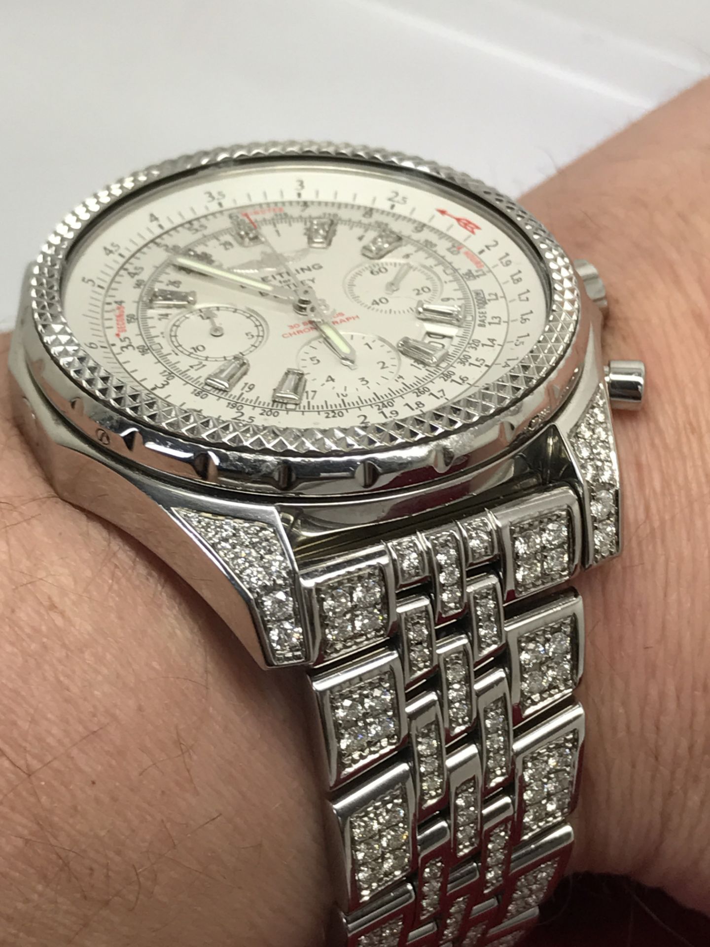 BREITLING FOR BENTLEY DIAMOND SET WATCH + BOX - Image 17 of 19