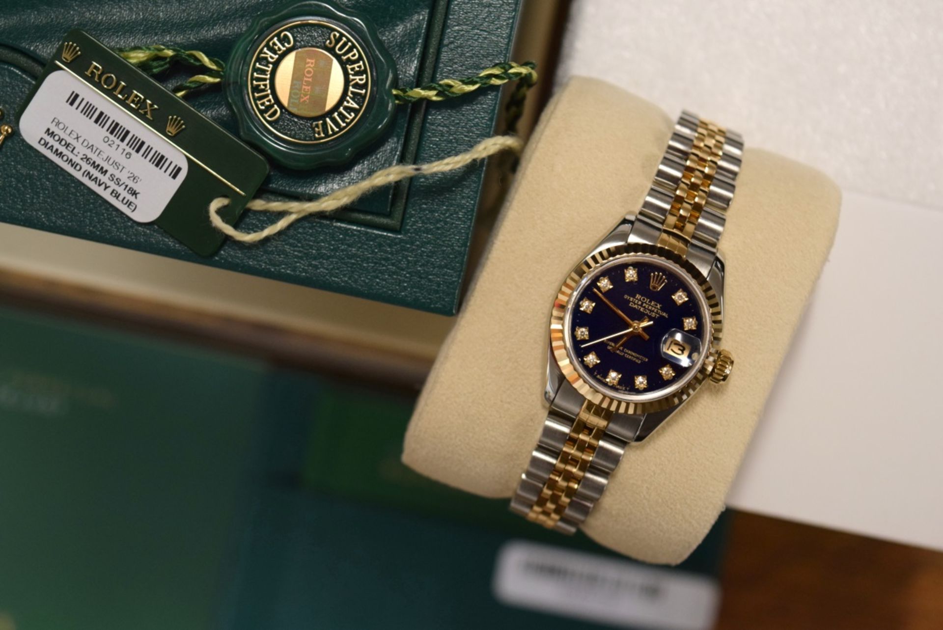 ♥ Gorgeous 18k/ Steel Rolex Lady DateJust - Navy Blue Diamond - Image 2 of 7