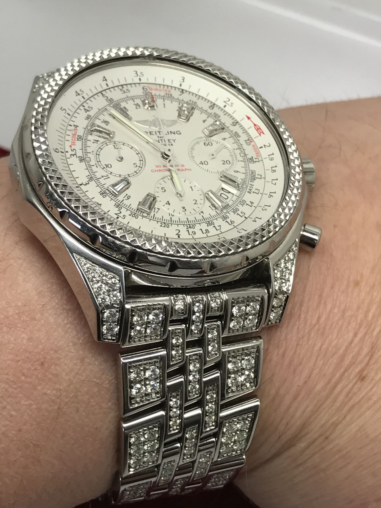 BREITLING FOR BENTLEY DIAMOND SET WATCH + BOX - Image 4 of 19