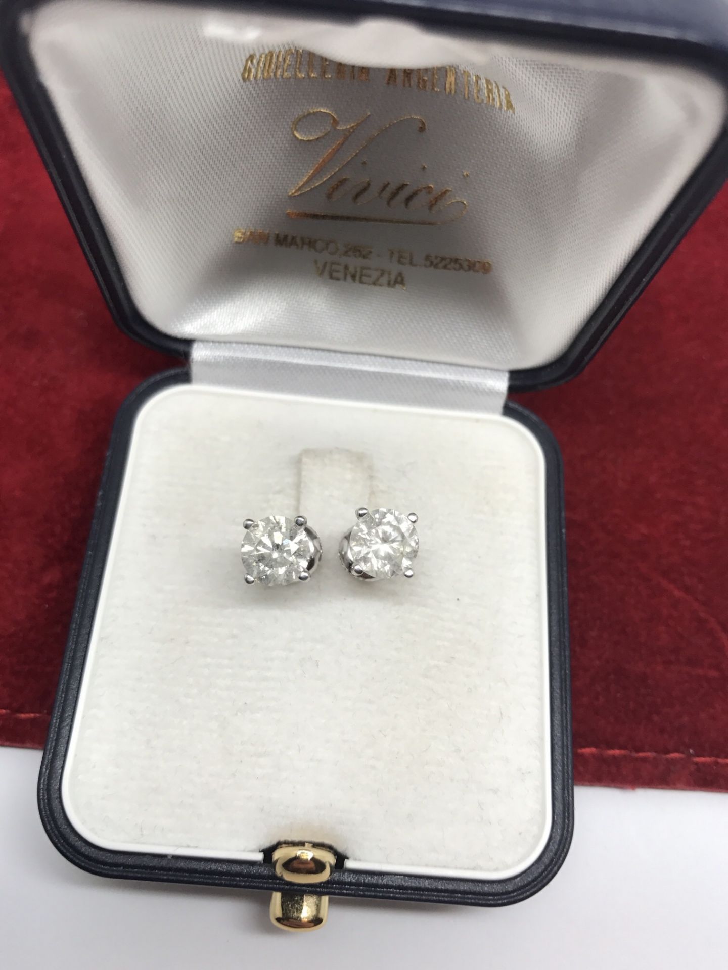 2.50ct DIAMOND SOLITAIRE EARRINGS (APPROX 1.25ct EACH)