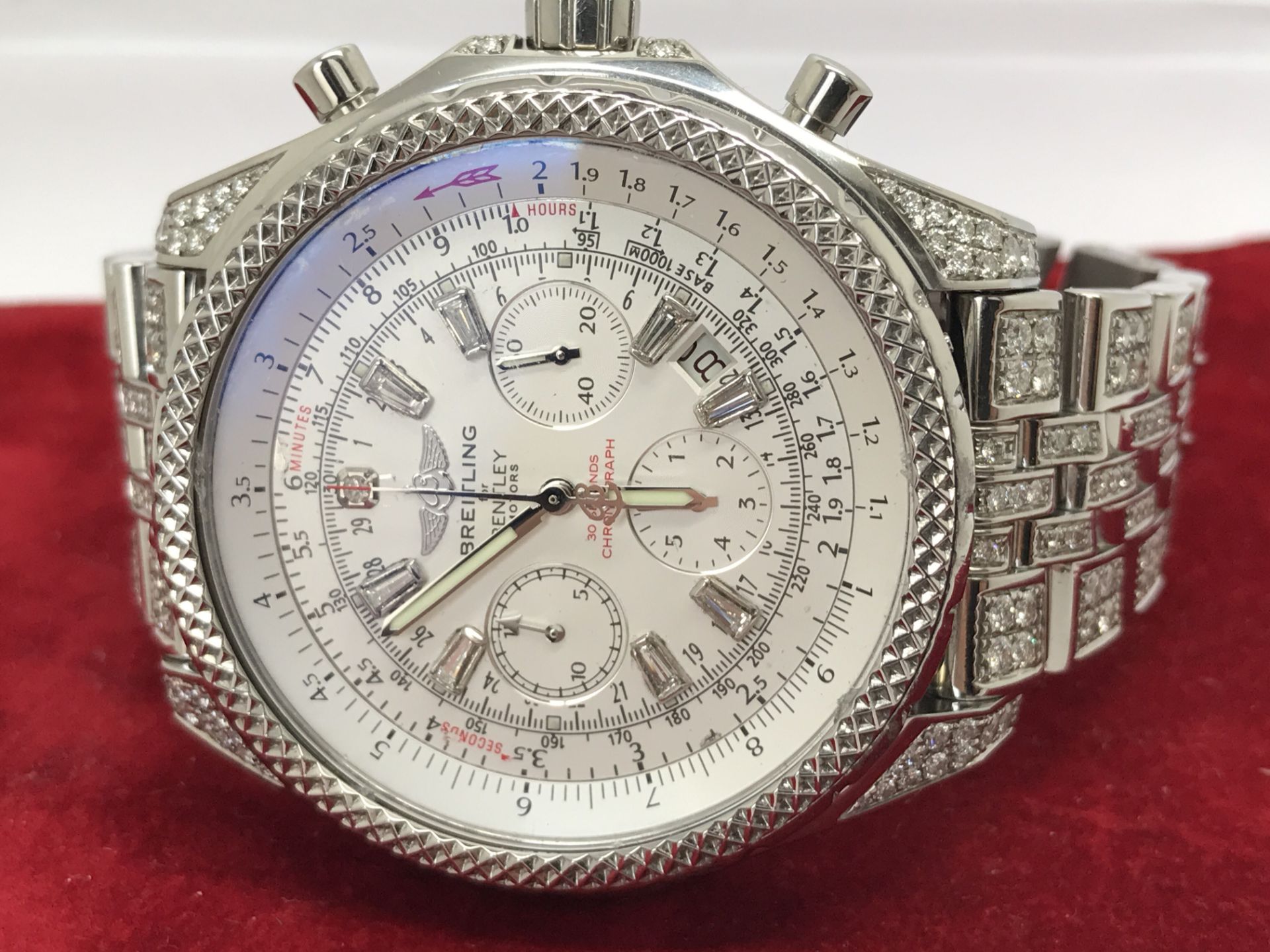 BREITLING FOR BENTLEY DIAMOND SET WATCH + BOX