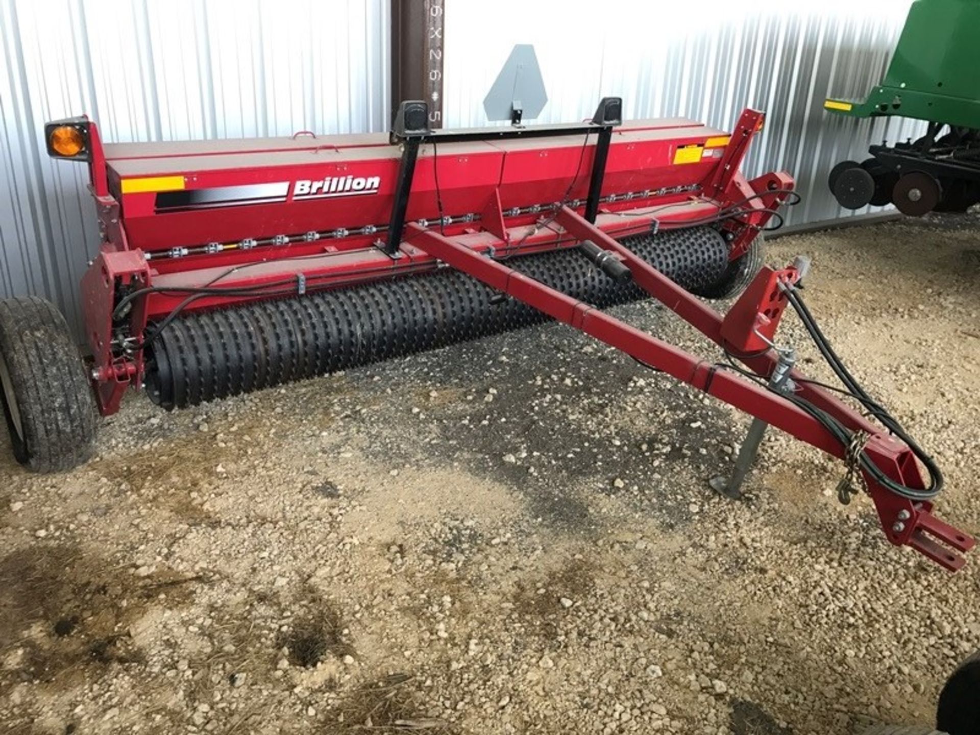 Brillion SSB12 Sure Stand Seeder