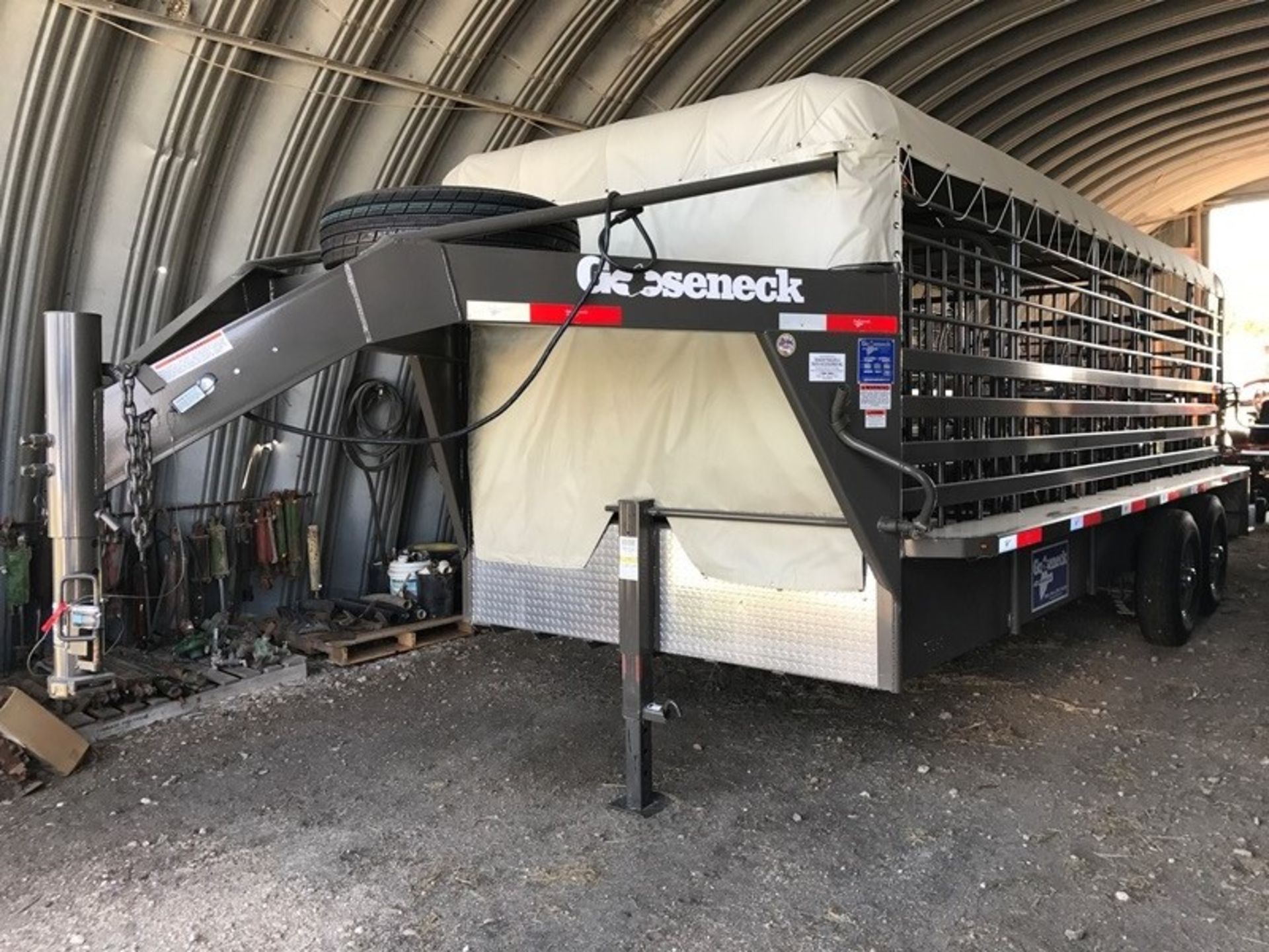 *2016 Gooseneck 80" x 20' Livestock Trailer