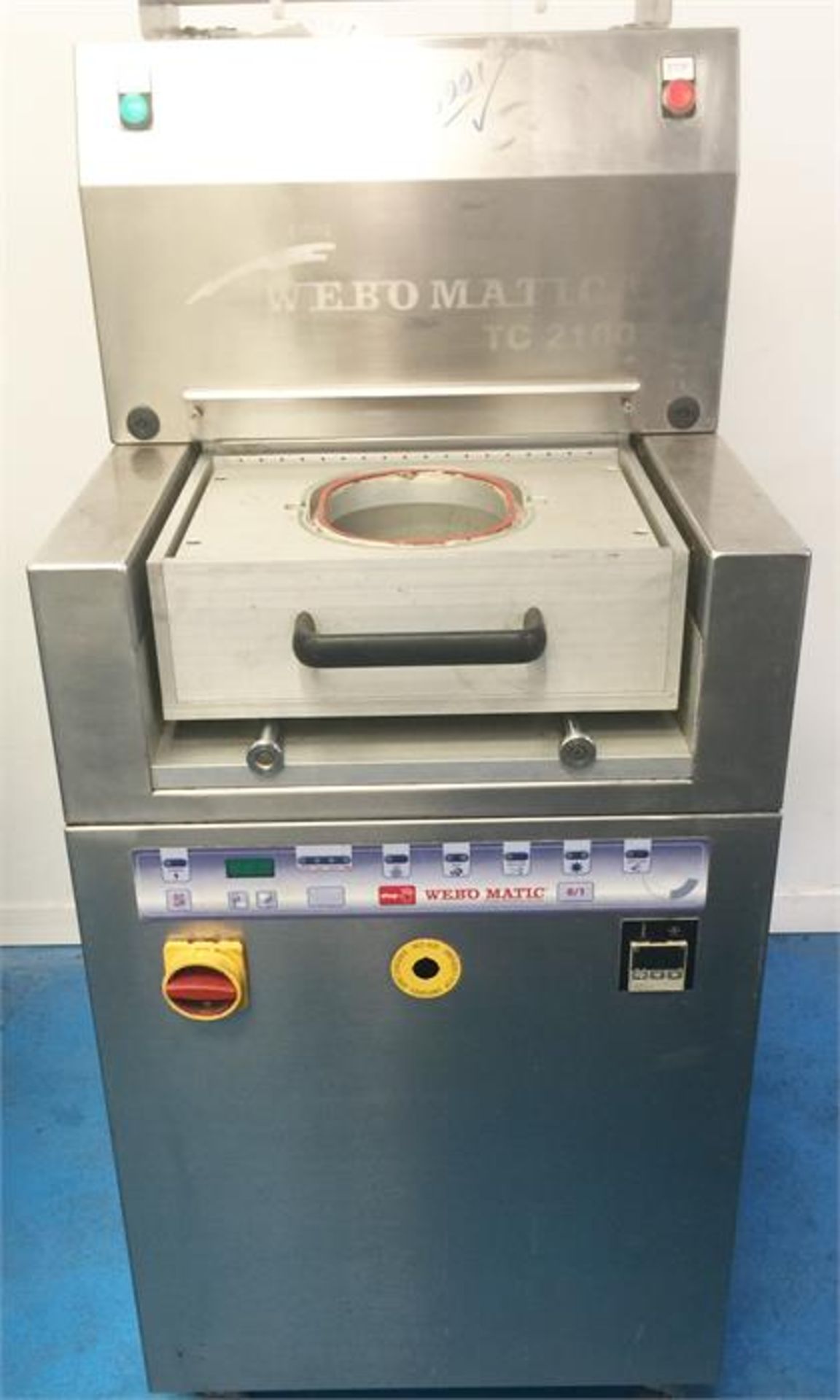 WEBOMATIC TRAY SEALER