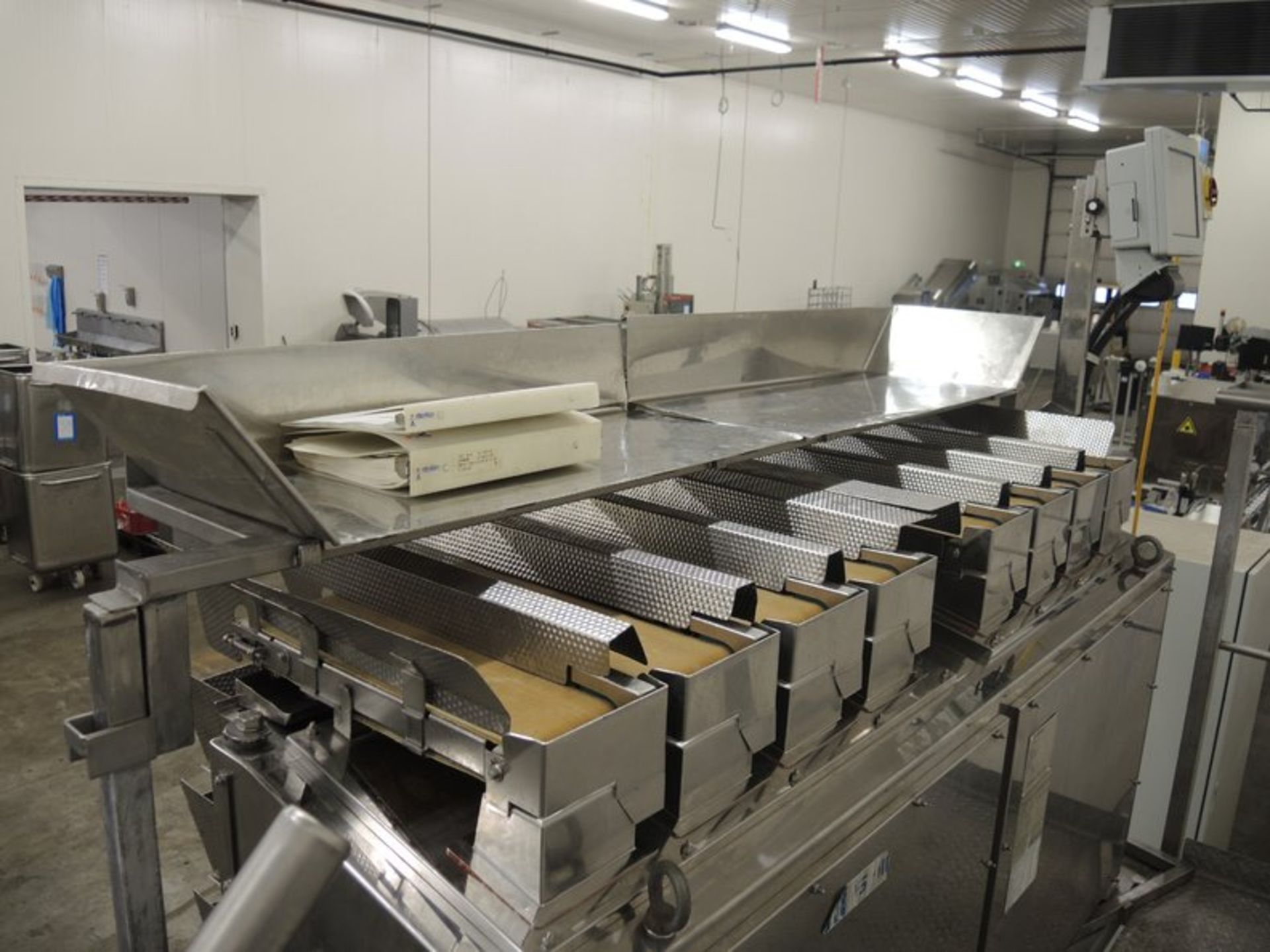 ISHIDA 8 HEAD LINEAR WEIGHER - Image 10 of 14