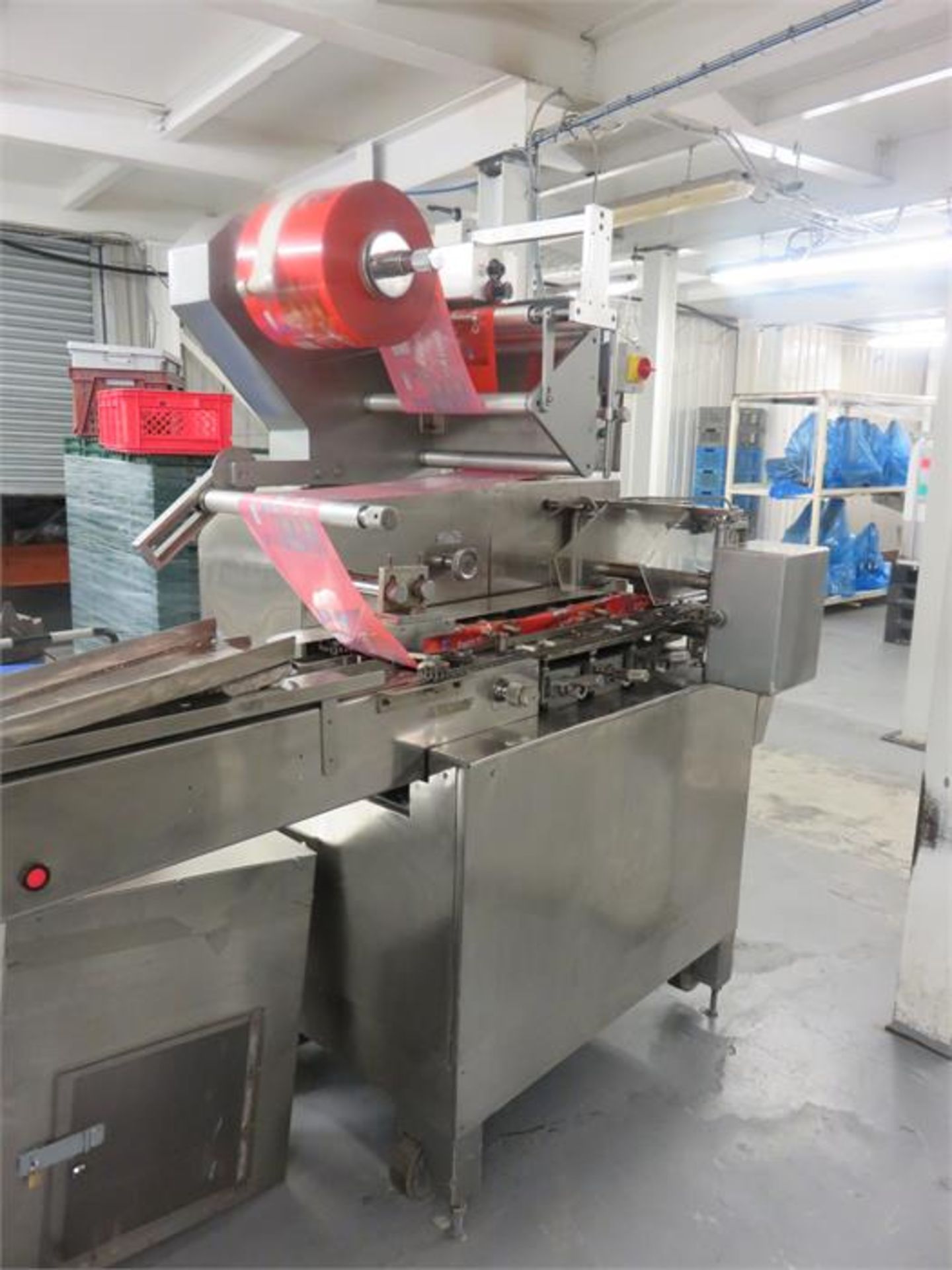 BISCUIT PACKING MACHINE - Image 9 of 37