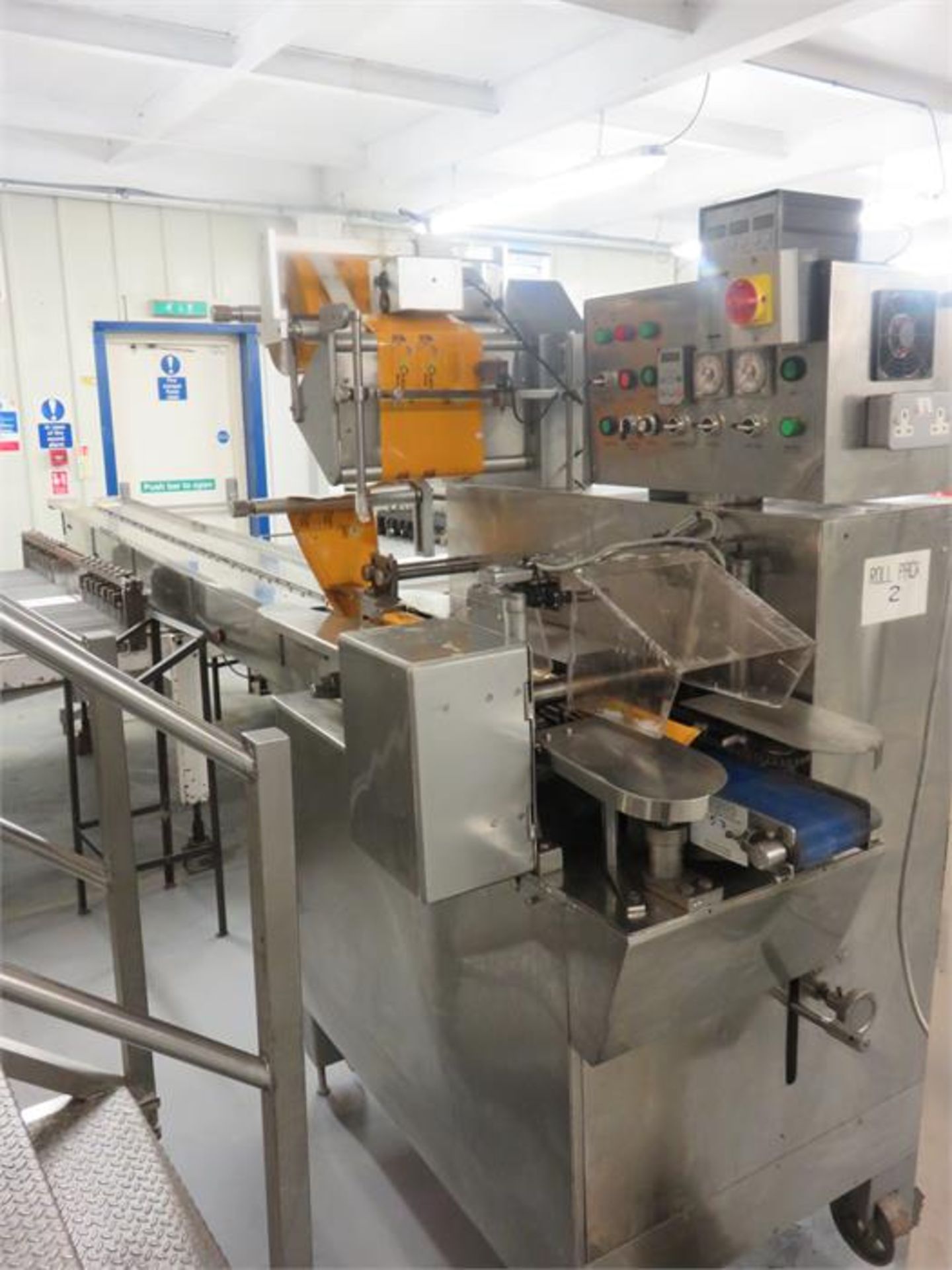 BISCUIT PACKING MACHINE - Image 5 of 37