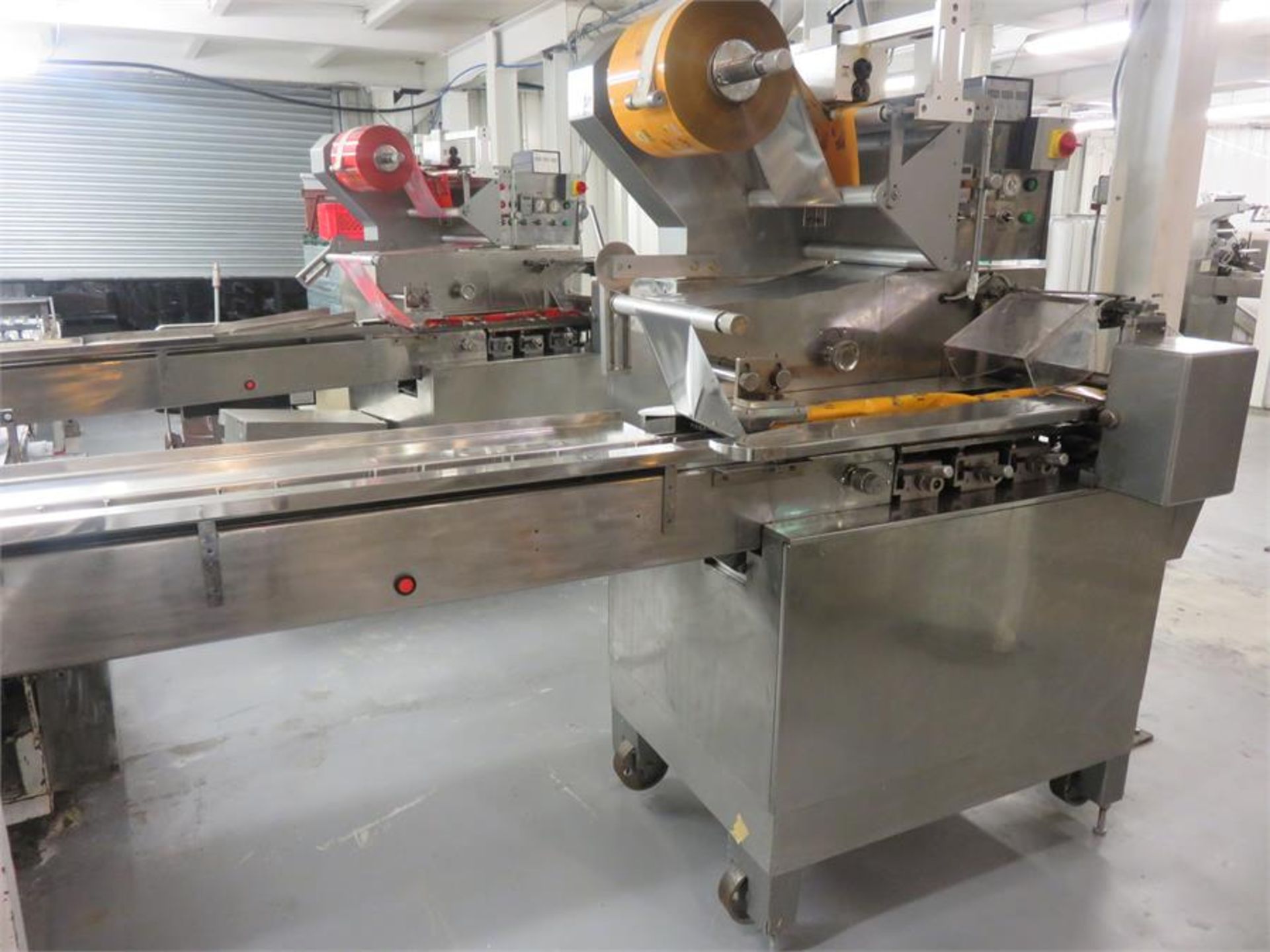 BISCUIT PACKING MACHINE - Image 7 of 37