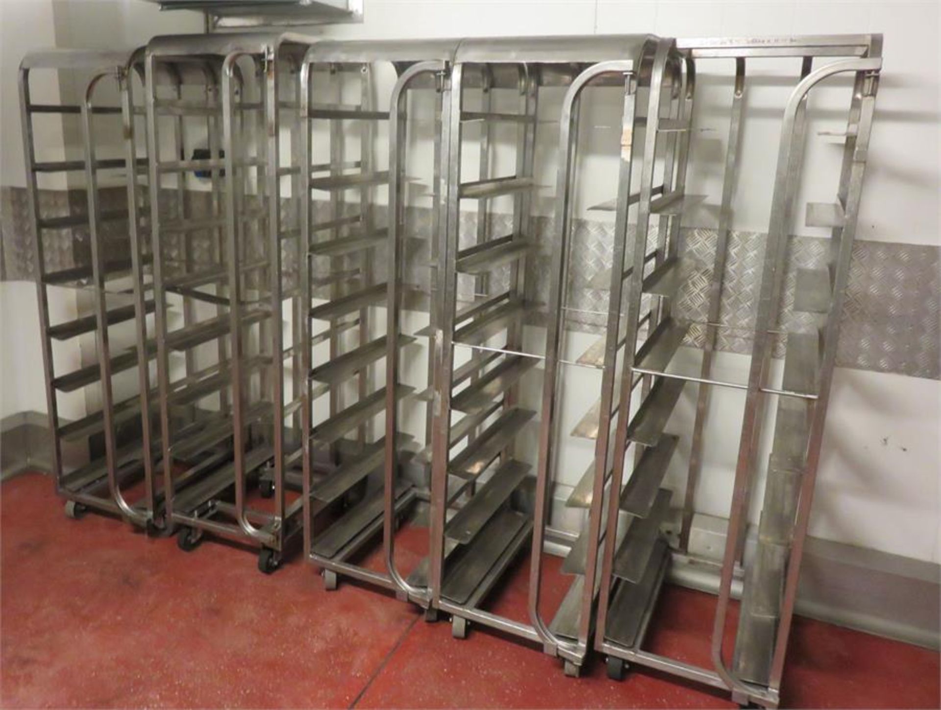 PORTABLE TRAY RACKS