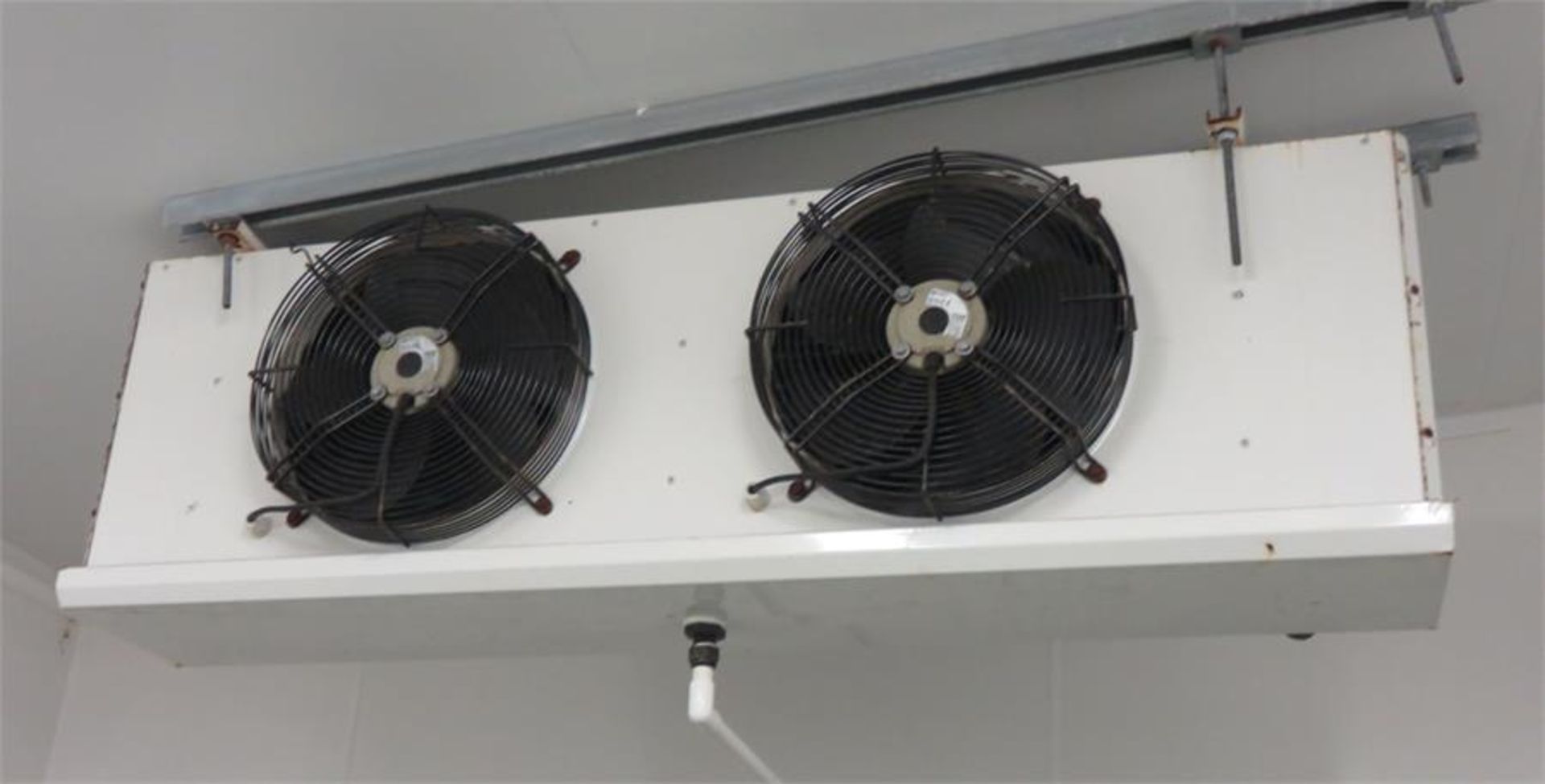 FAN EVAPORATORS AND CONDENSERS - Image 3 of 9