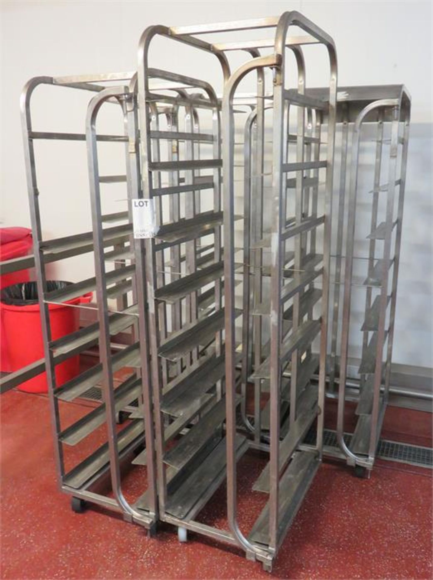 PORTABLE TRAY RACKS