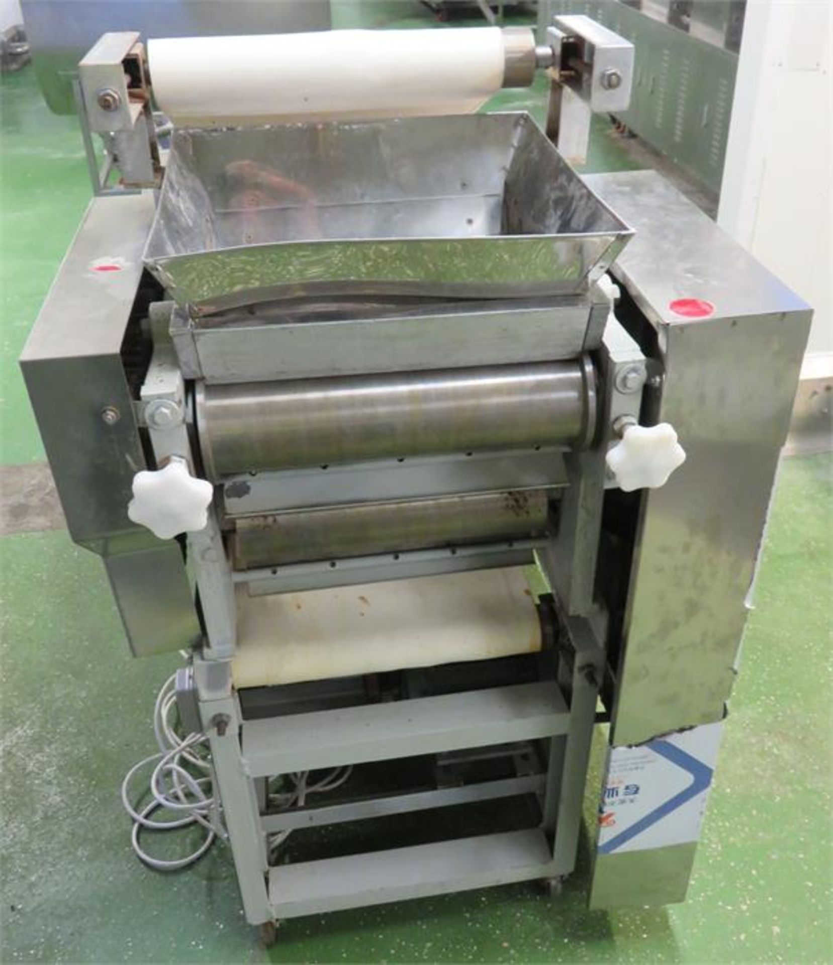 CHAPATI/ROTI MACHINE - Image 5 of 5