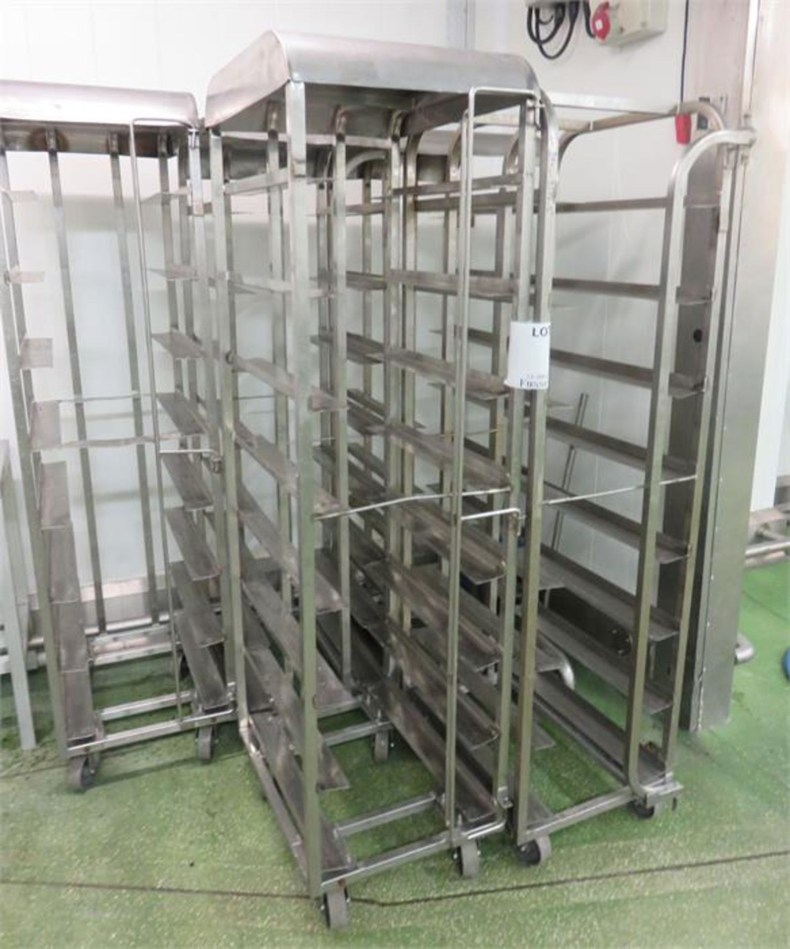 PORTABLE TRAY RACKS