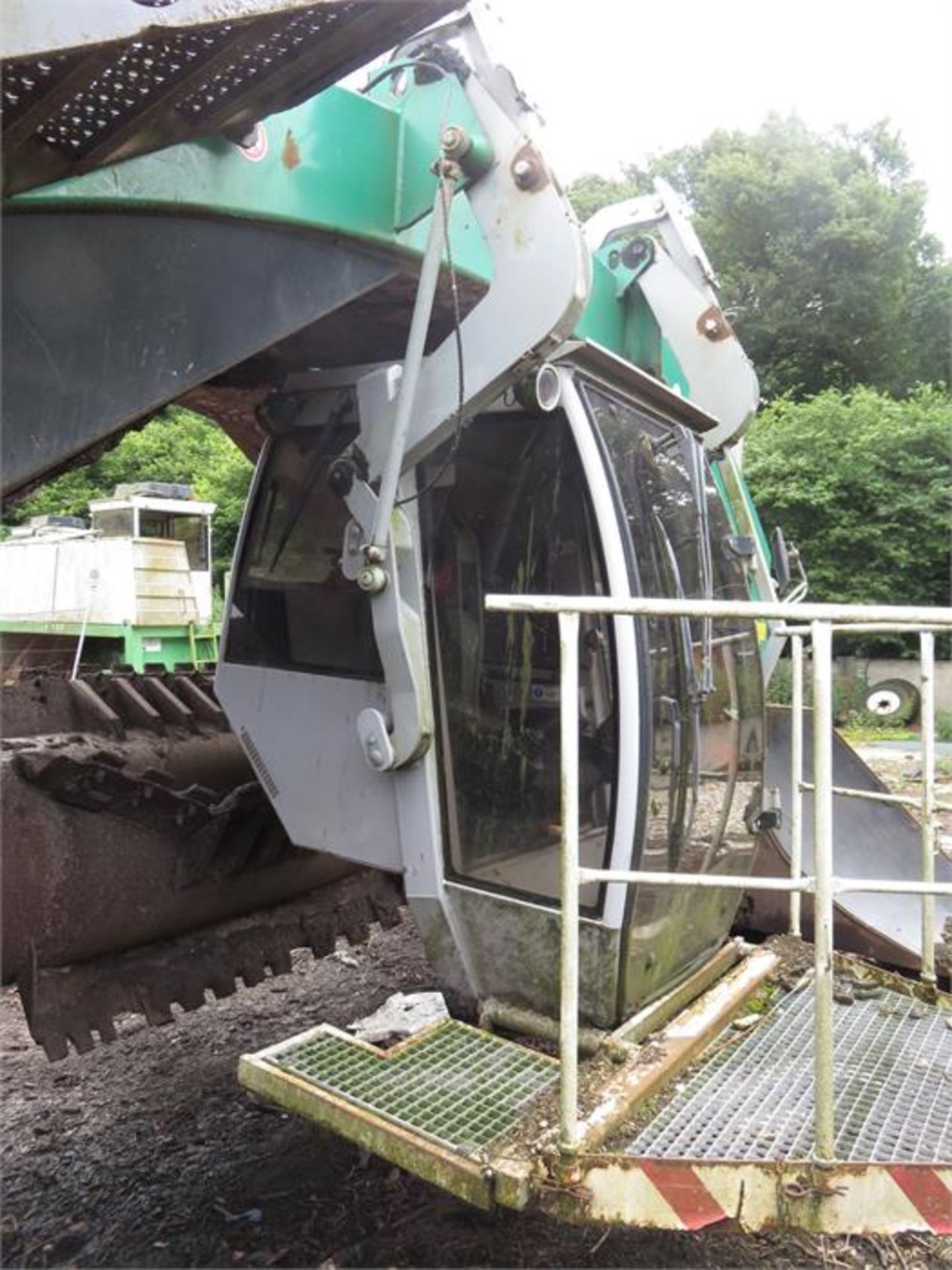 COMPOST TURNING MACHINE - Image 3 of 4