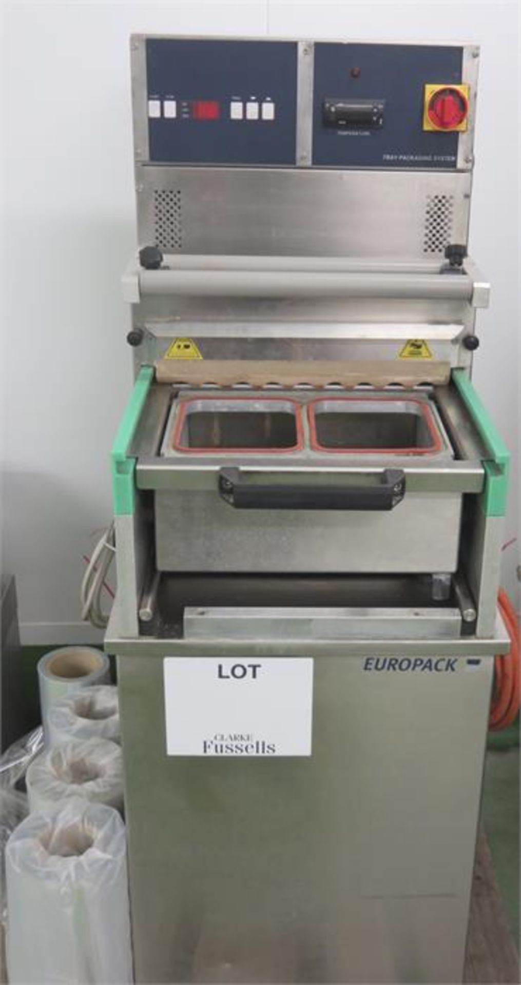 EUROPACK TRAY SEALER