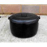 A Judge Ware oval black enamel cooking pot