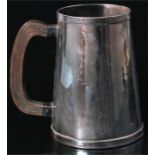 An 18thC silver plated tankard 15cm high