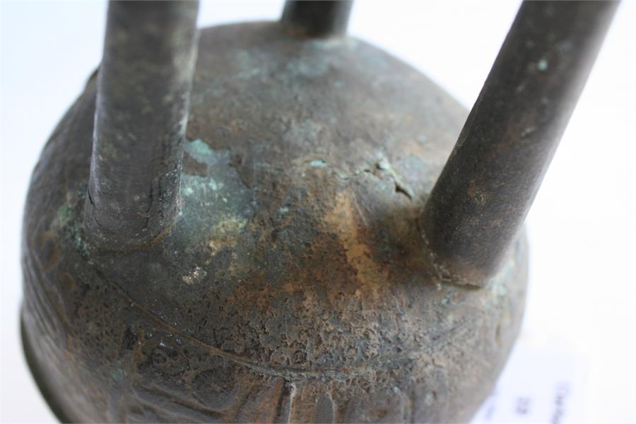 A Chinese bronze tripod censer, possibly Ming Dynasty (one leg replaced), 16cm high. - Image 4 of 8