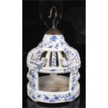 A modern Chinese blue & white bird feeder, 36cm high.