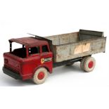 A Marx tinplate heavy duty dump truck, 51cm (20ins) long.