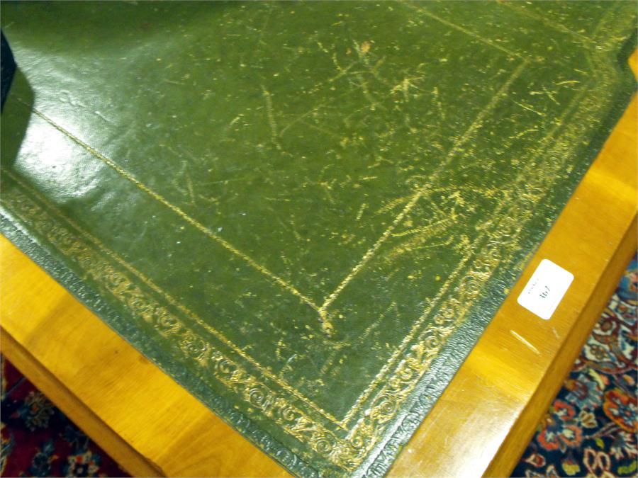 A reproduction yew wood pedestal partners desk, with green leather inset top above a combination - Image 5 of 10