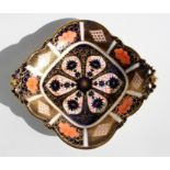 A Royal Crown Derby Imari pattern dish, 29cm (11.5ins) wide.