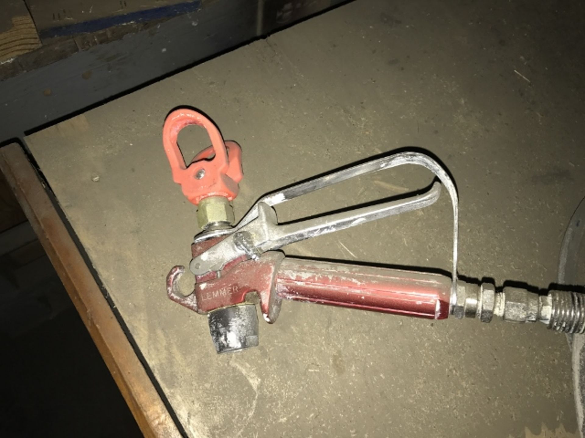 industrial spray gun/pistolet à peinturer pour maison, LEMMER Super L-1000 - Image 3 of 3