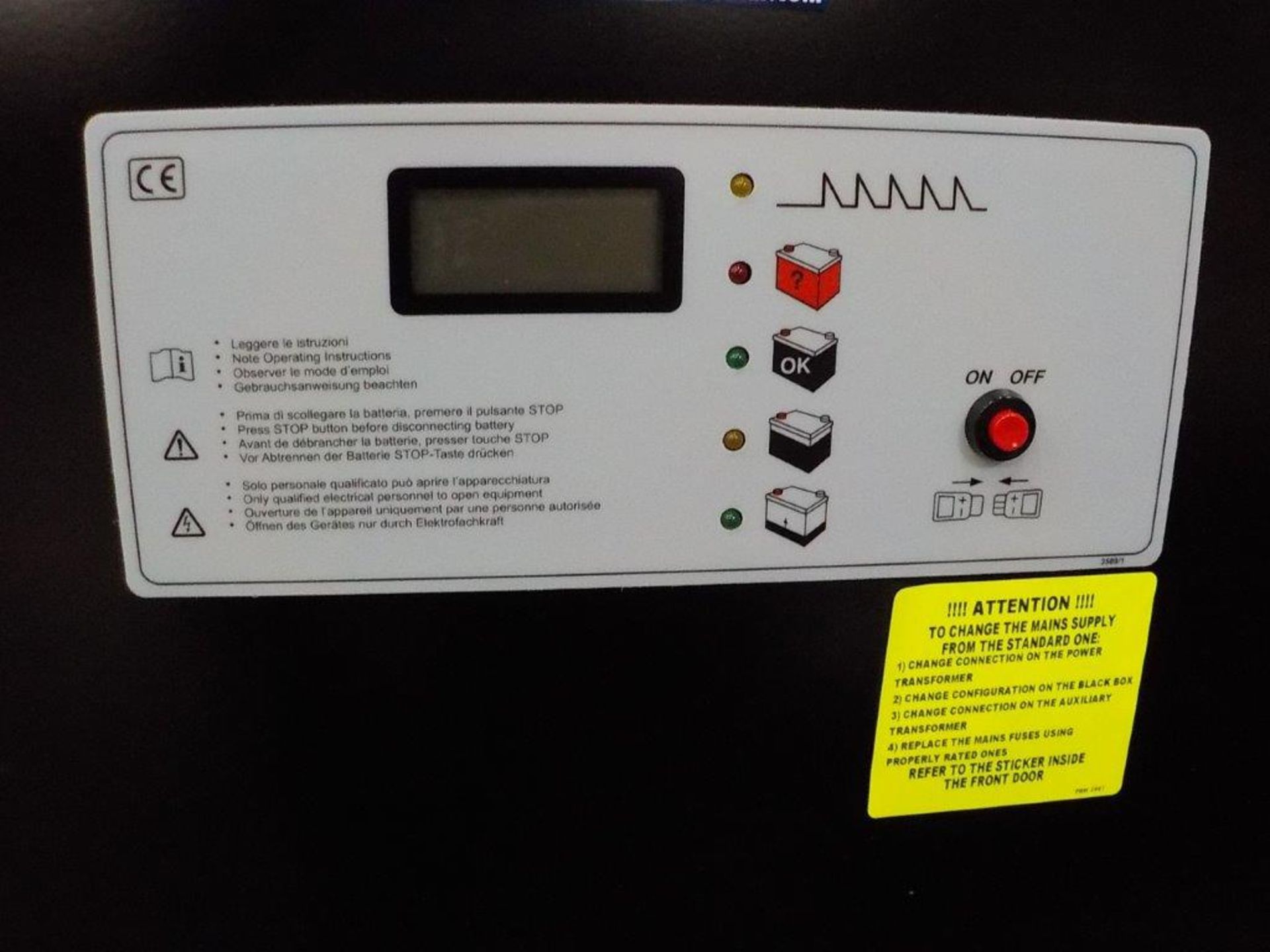 chargeur-batterie / battery charger: 24V, 100A, 208/600V - Image 2 of 3