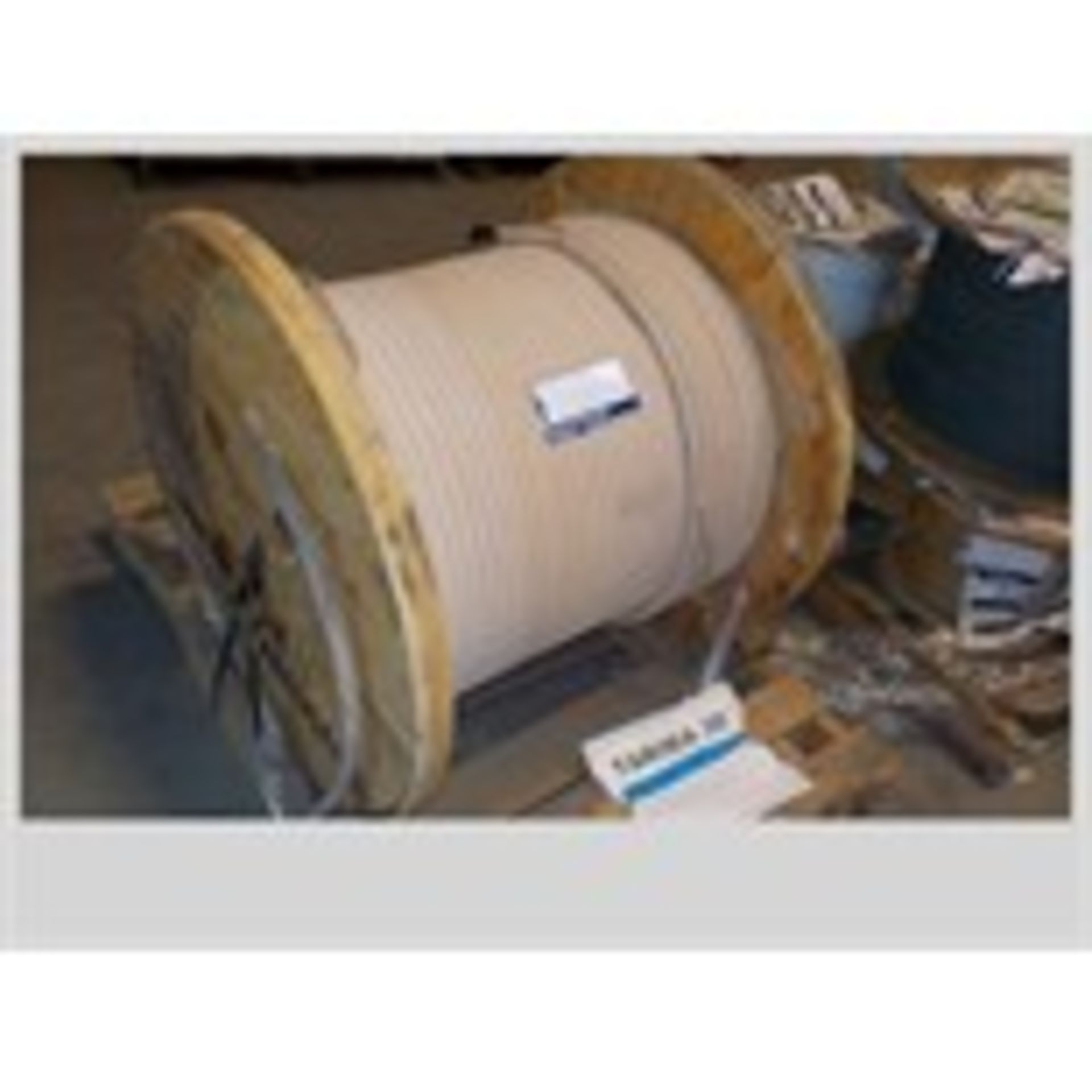 lot: wire / fils: #1/0 AWG, (1,050')